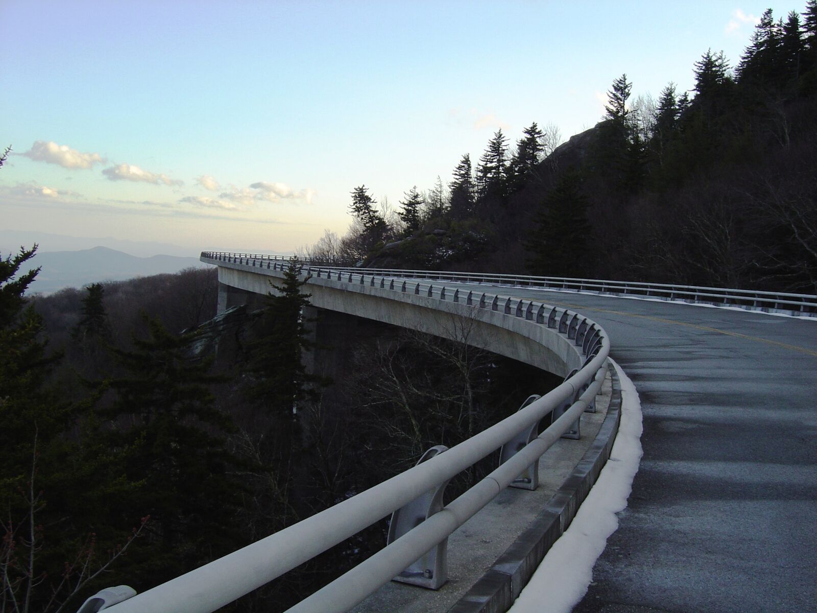 Sony DSC-P92 sample photo. Bridge, viaduct, blueridgeparkway photography