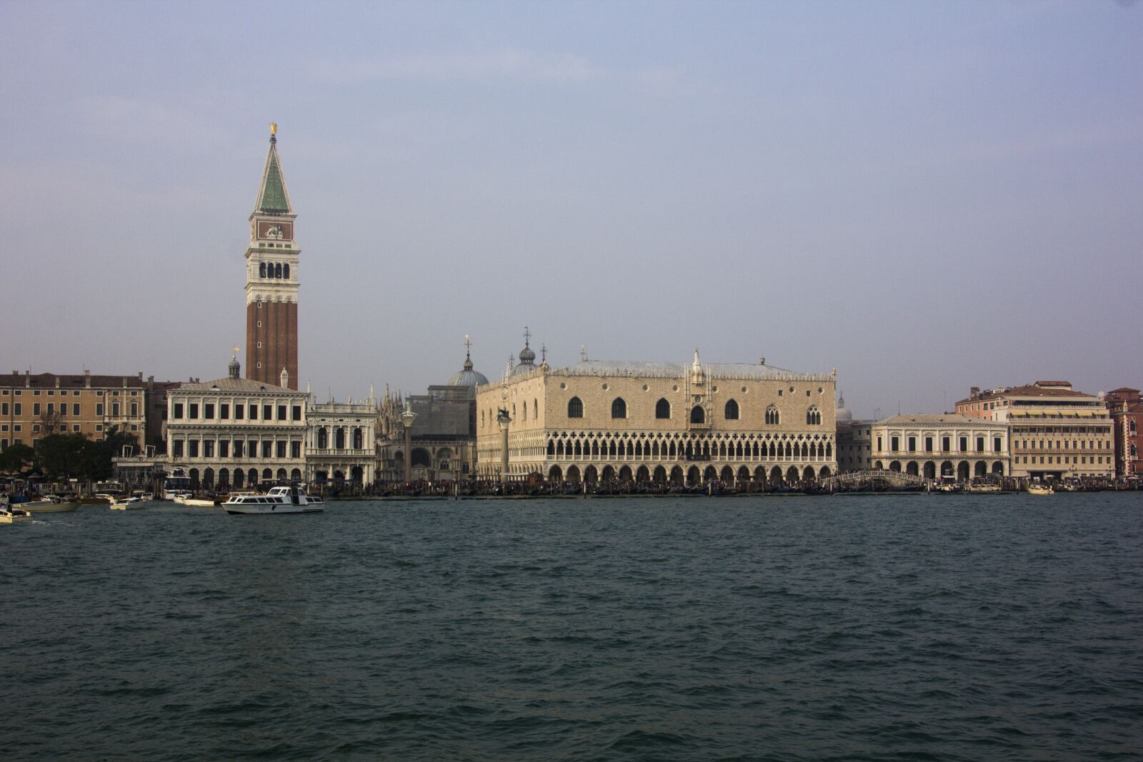 Canon EOS 60D sample photo. Italy, venice, water photography