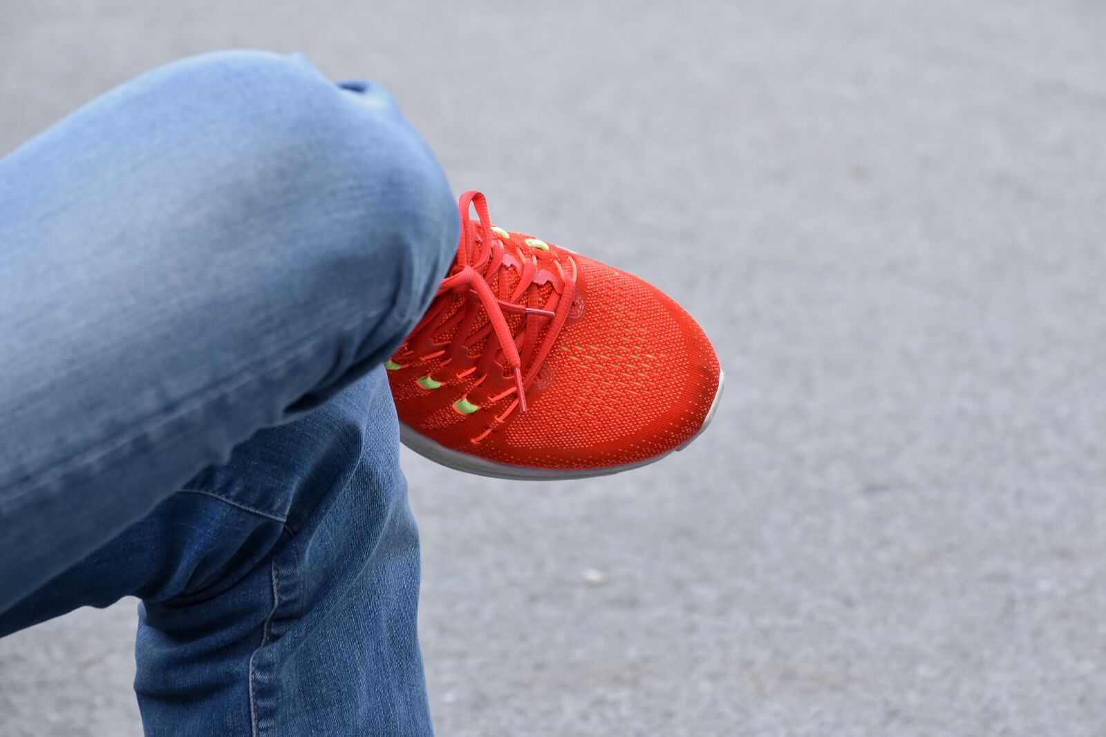 Nikon D5500 sample photo. Fashion, jeans, knee, legs photography