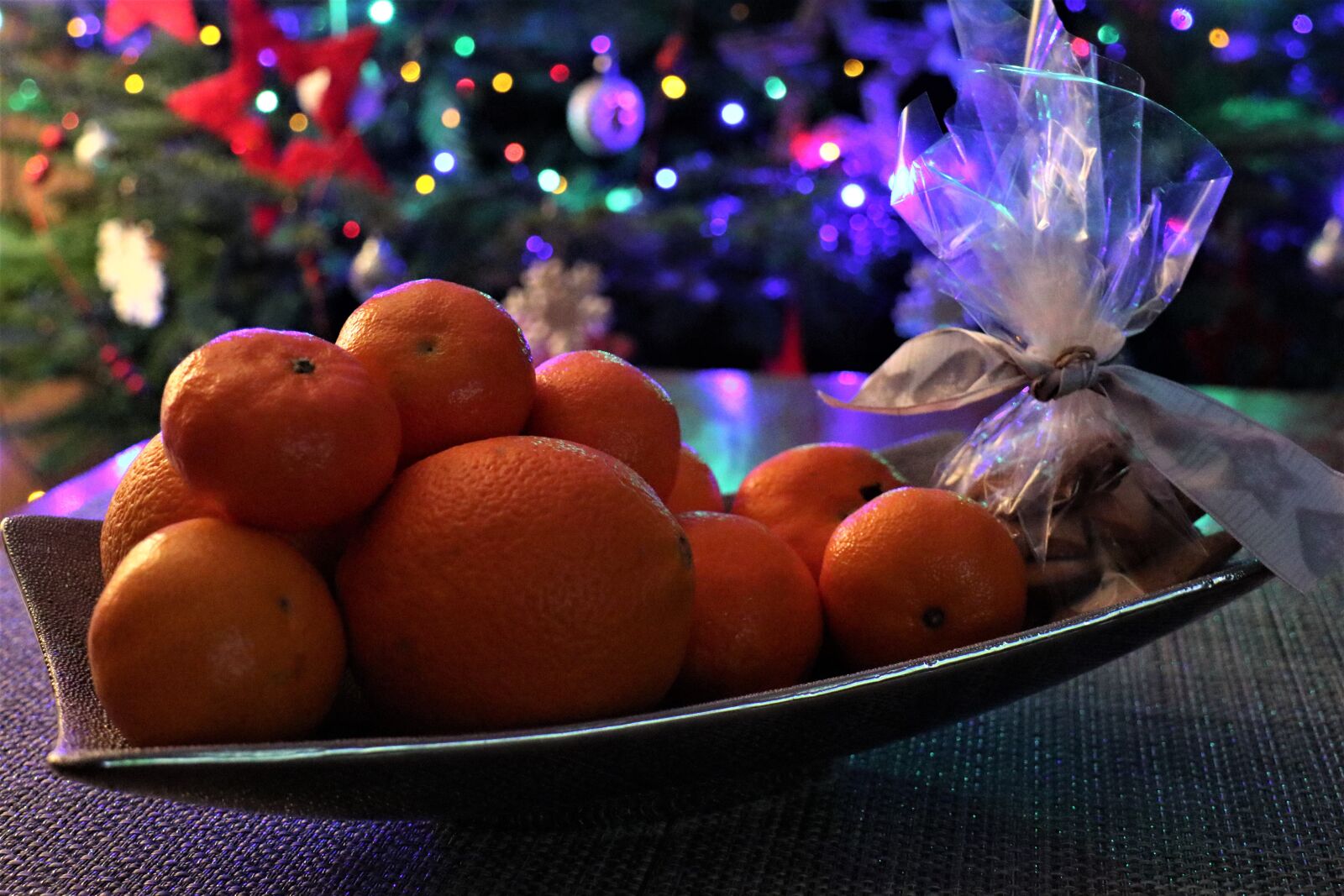 Canon EOS M6 sample photo. December, holidays, the smell photography