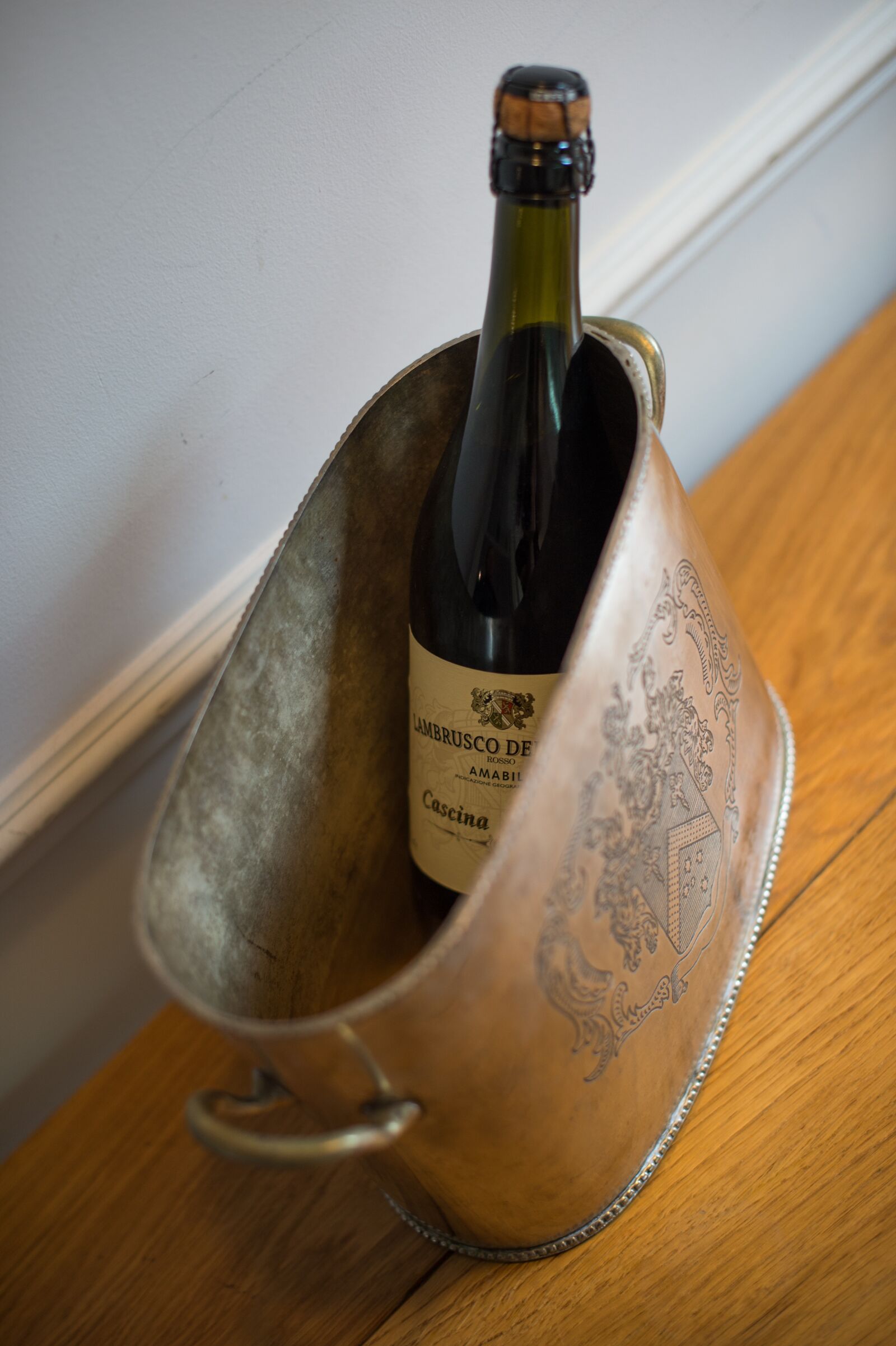 Nikon D4 sample photo. Bottle, of, wine photography