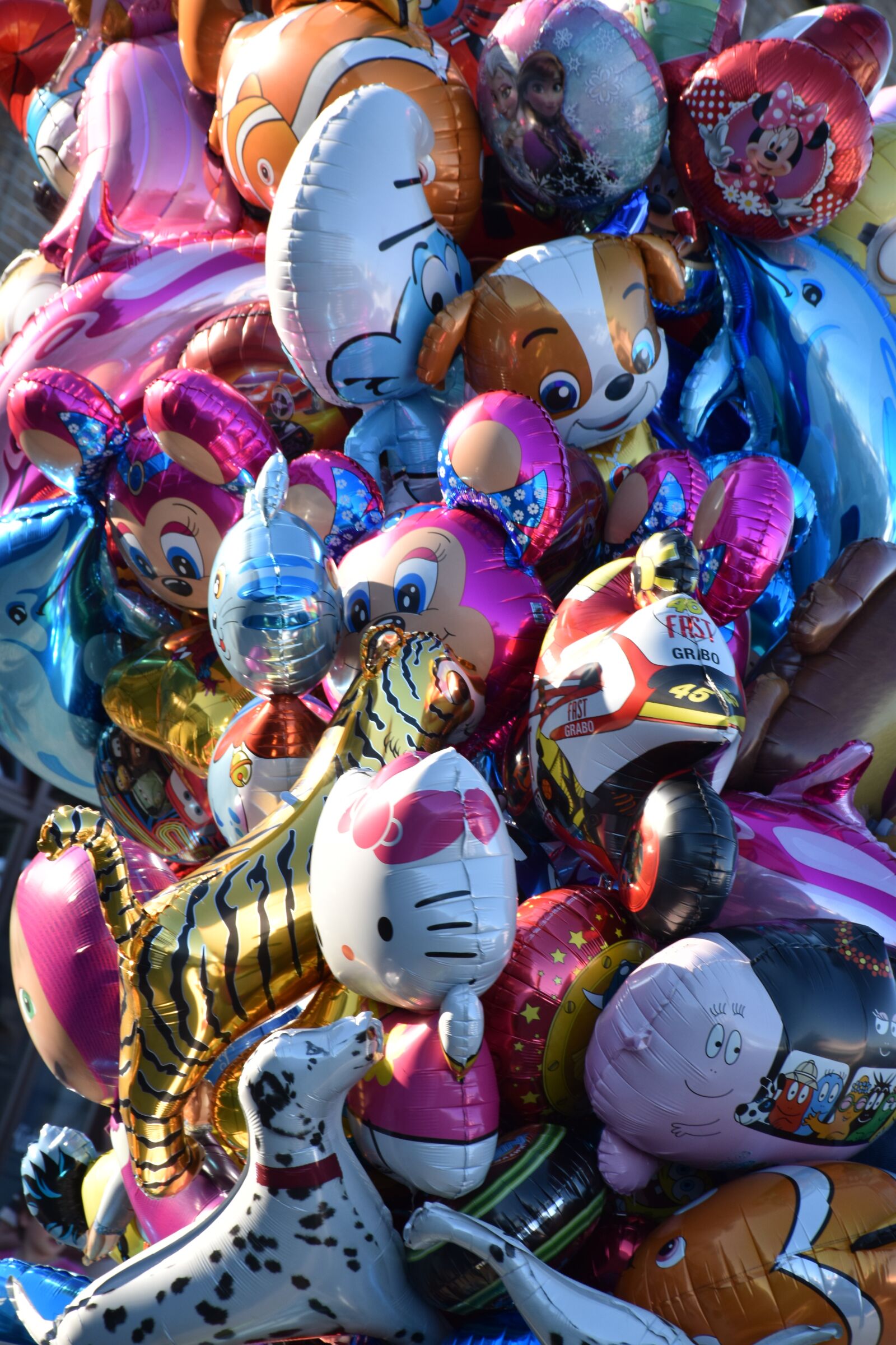 Nikon D5500 sample photo. Ballons, doom, folk festival photography