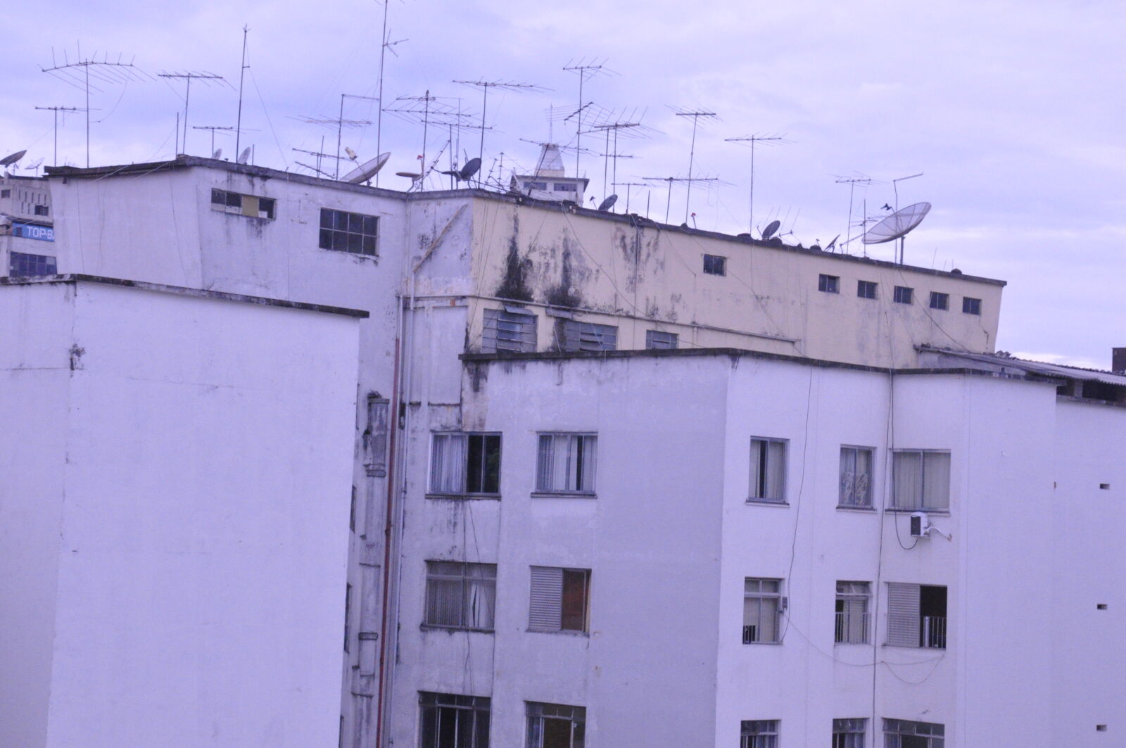 Nikon D90 sample photo. Antena, antenna, belo, horizonte photography