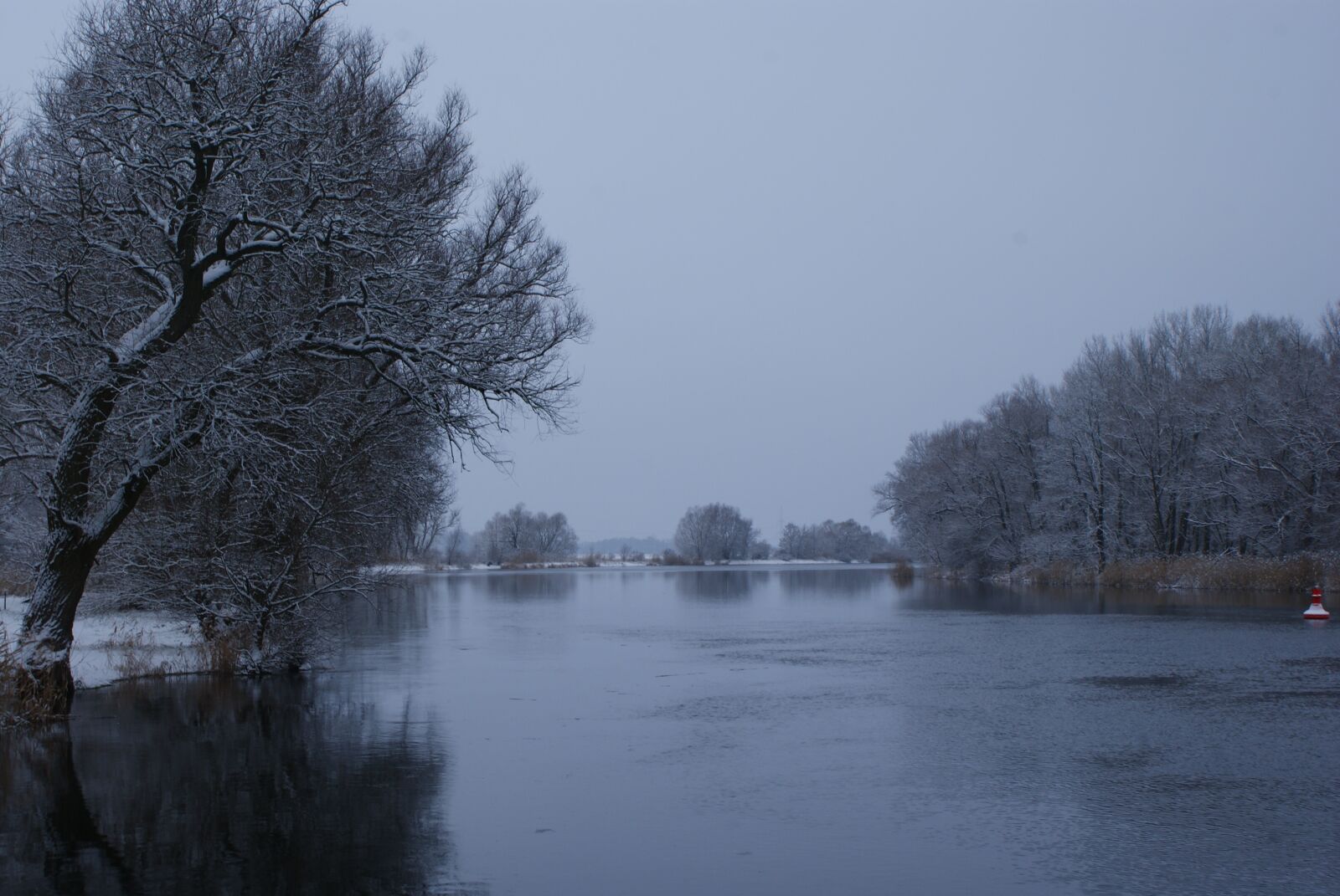 Sony Alpha DSLR-A200 sample photo. Havel, winter at the photography