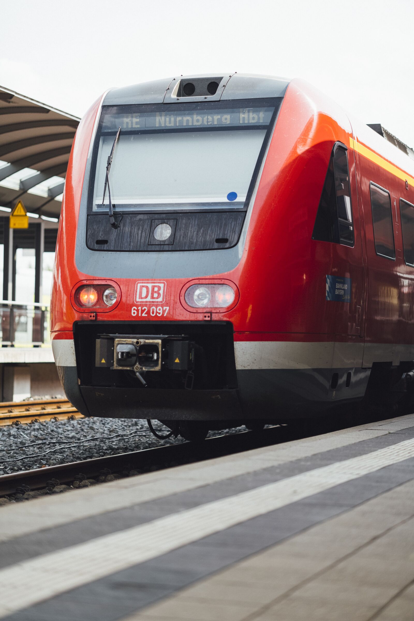 Canon EOS 5D Mark III sample photo. Train, railway station, railway photography