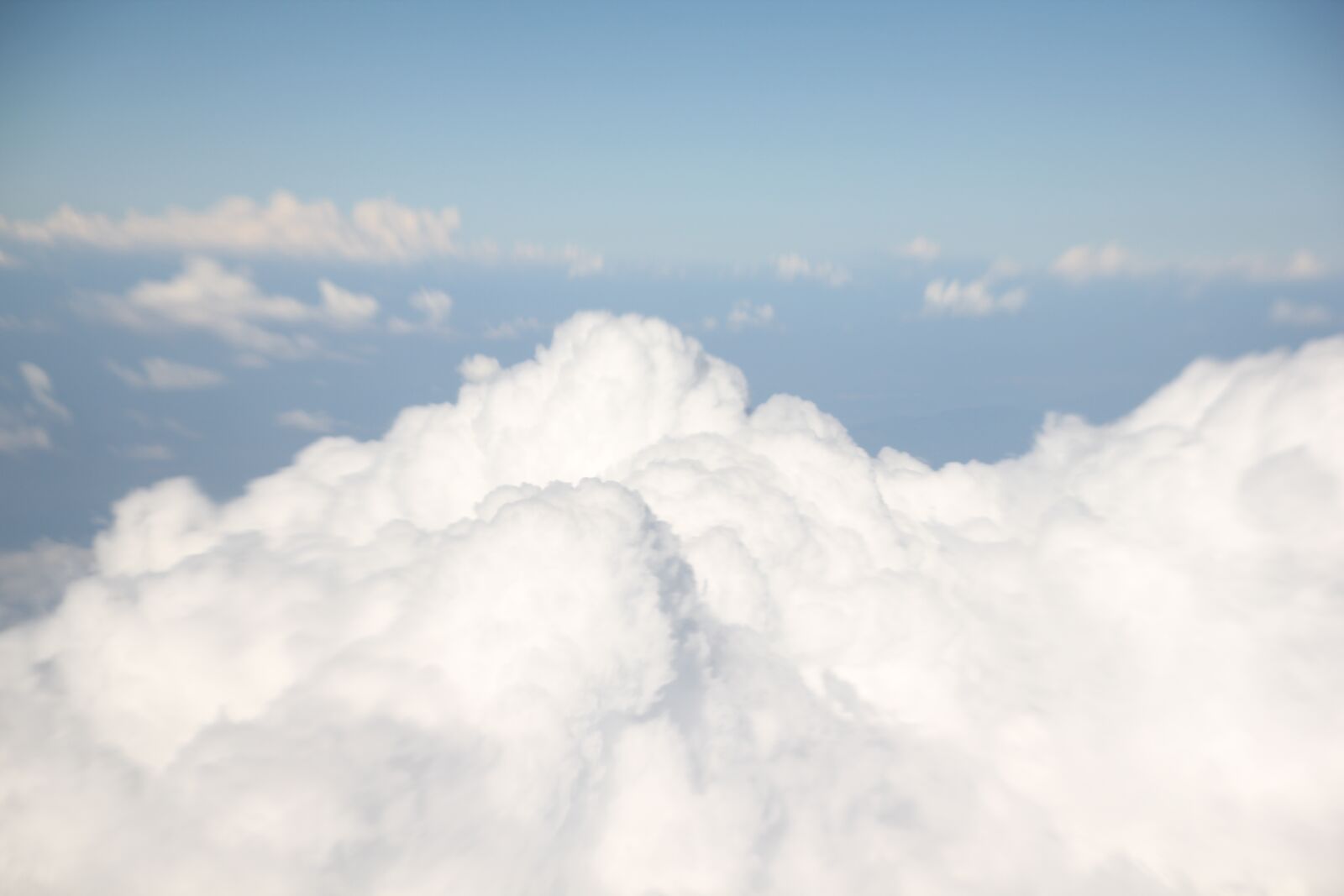 Canon EOS 60D sample photo. Sky, blue, rising photography