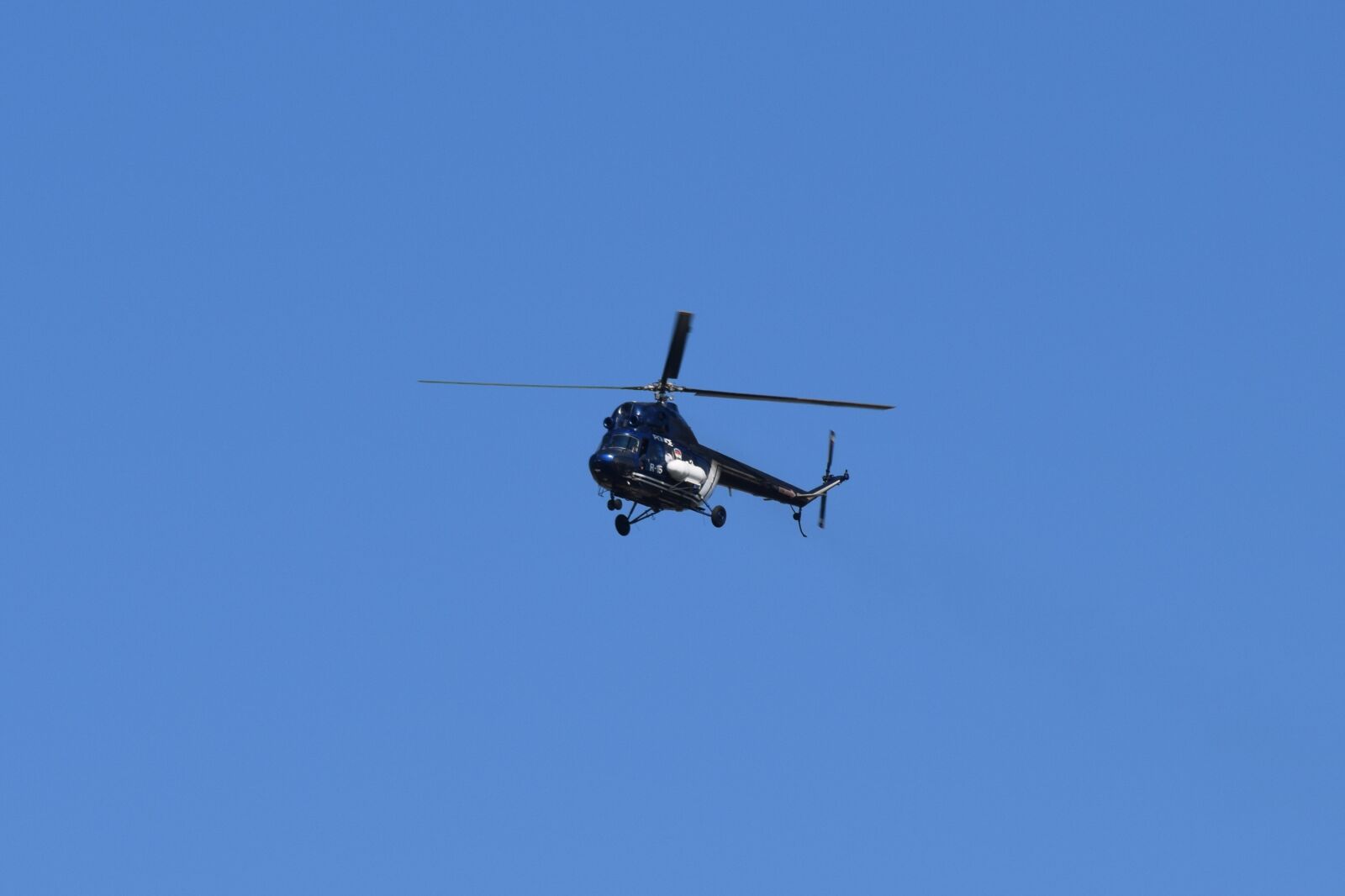 Nikon D3300 sample photo. Helicopter, mi-24, police photography