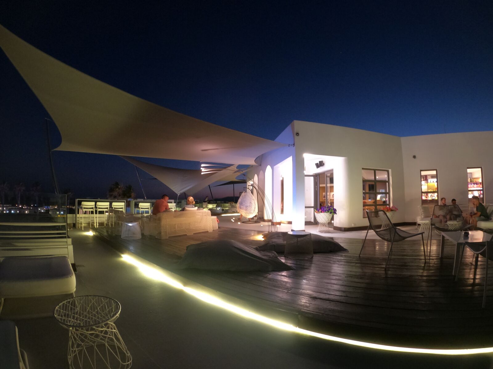 GoPro Hero8 Black sample photo. Bar, night life, cocktail photography