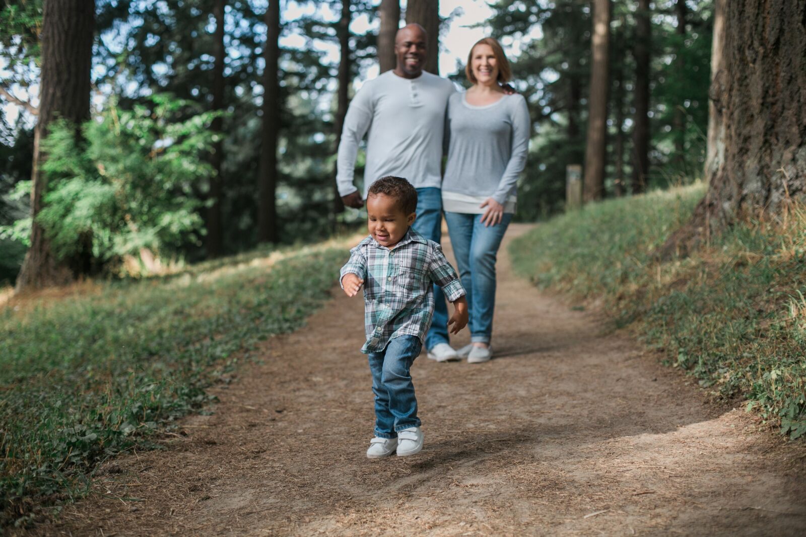 Canon EF 50mm F1.4 USM sample photo. Family, child, forest photography