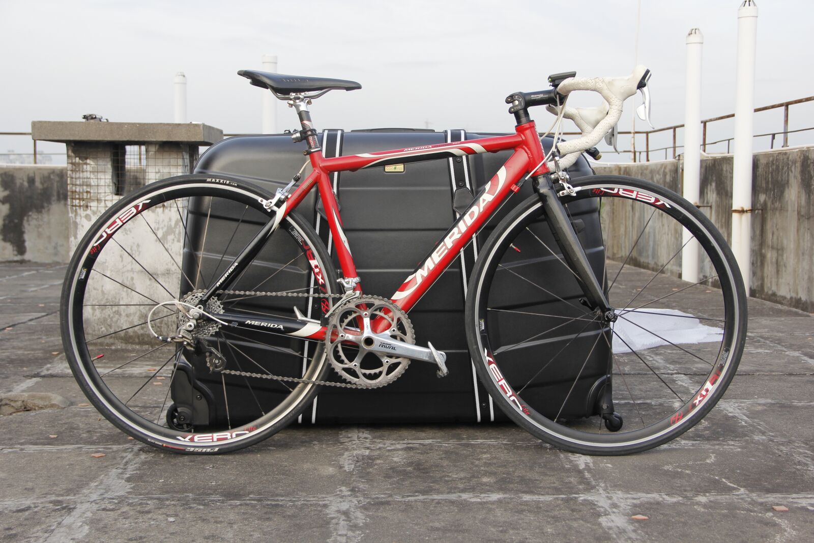 Canon EOS 60D sample photo. Bike, motorcycle, transport system photography