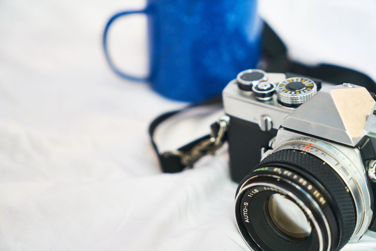 Sony a7R II sample photo. Cup, blue, coffee photography