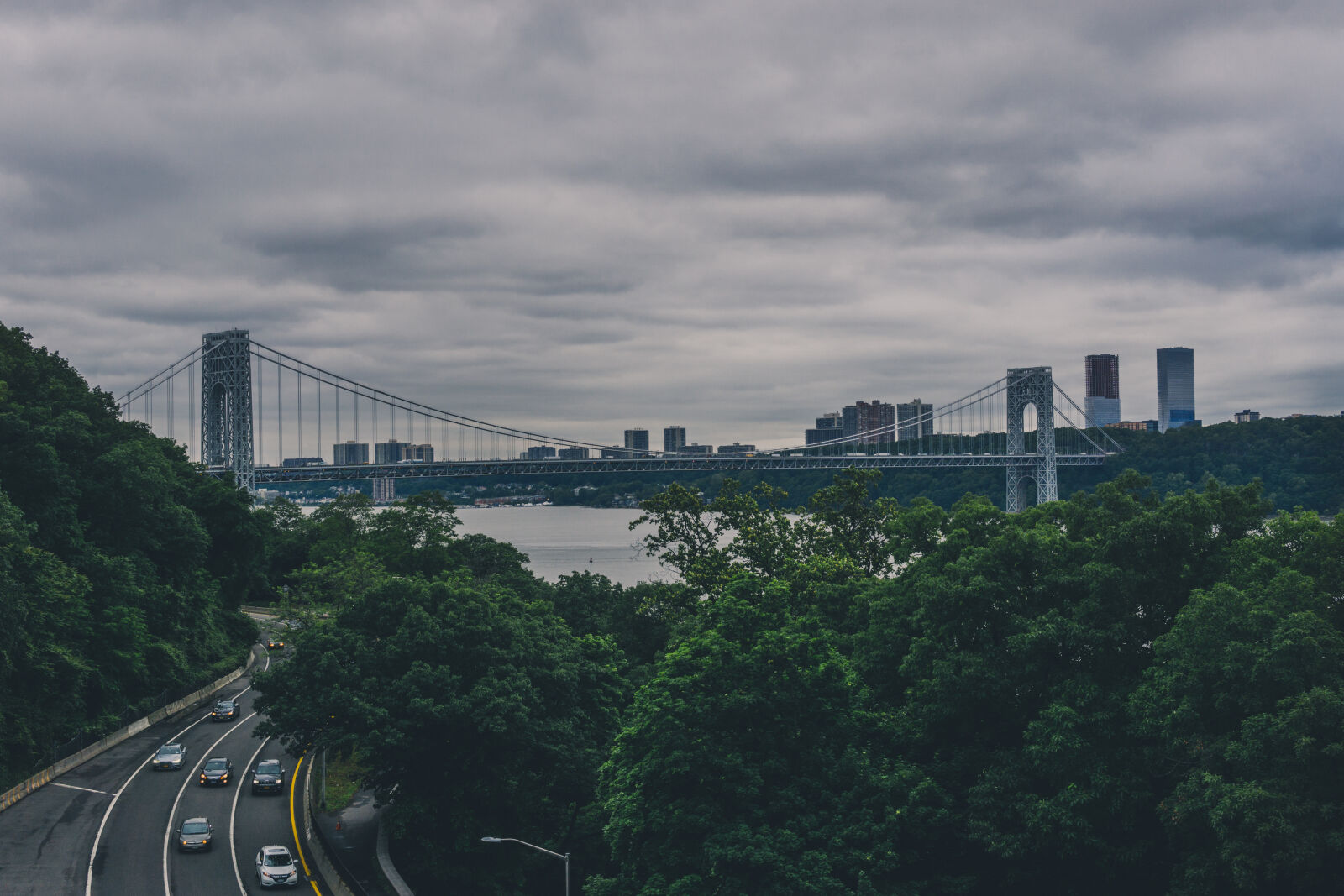 Sony a6000 sample photo. Architecture, bridge, buildings, cars photography