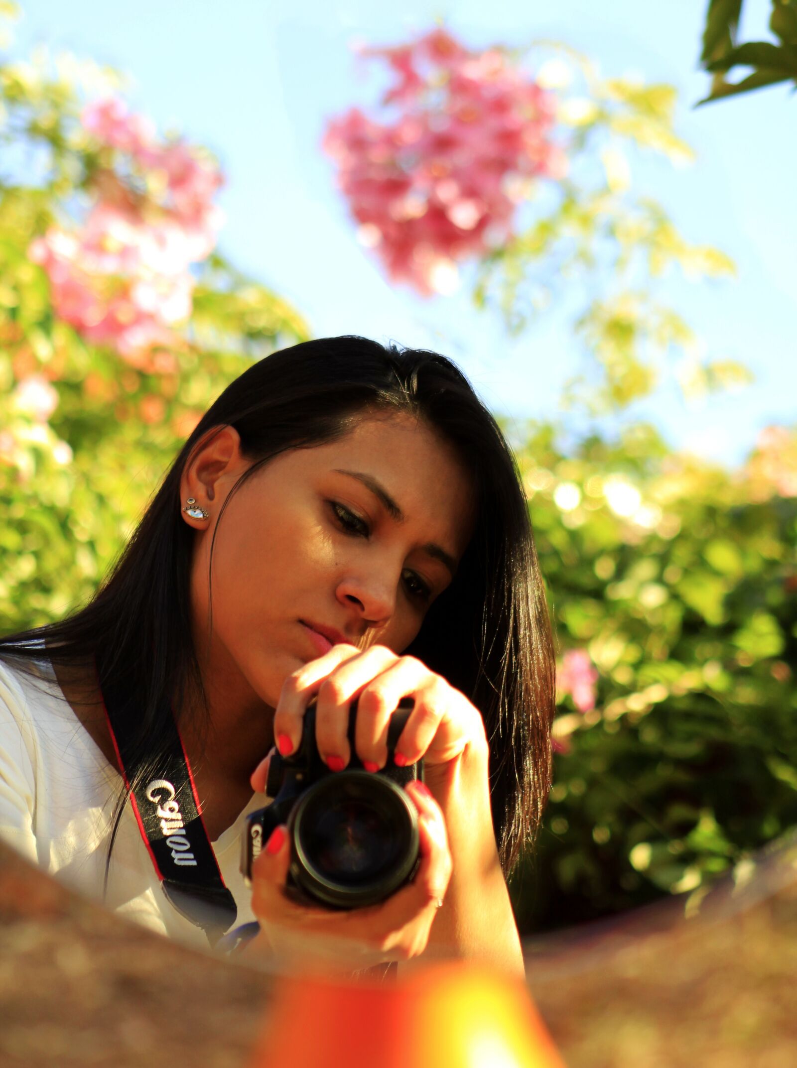 Canon EOS 550D (EOS Rebel T2i / EOS Kiss X4) sample photo. Woman photo, photography, camera photography