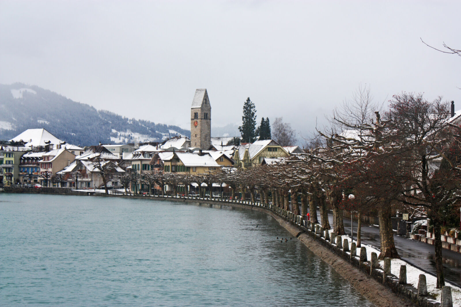 Canon EOS 450D (EOS Rebel XSi / EOS Kiss X2) sample photo. Church, cold, lake, mountain photography
