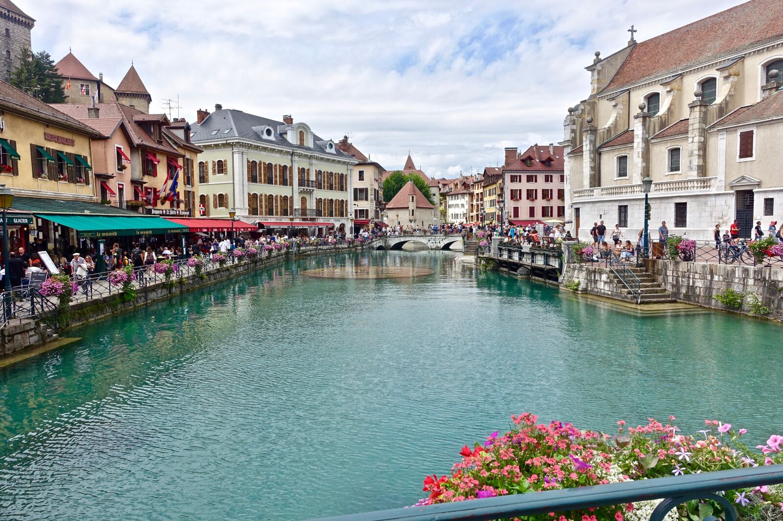 Sony Cyber-shot DSC-RX100 III sample photo. Canal, city, tourism photography
