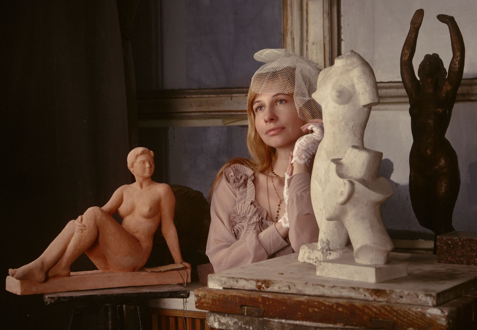 Canon EOS 5D Mark II sample photo. Sculpture, figures, the workshop photography