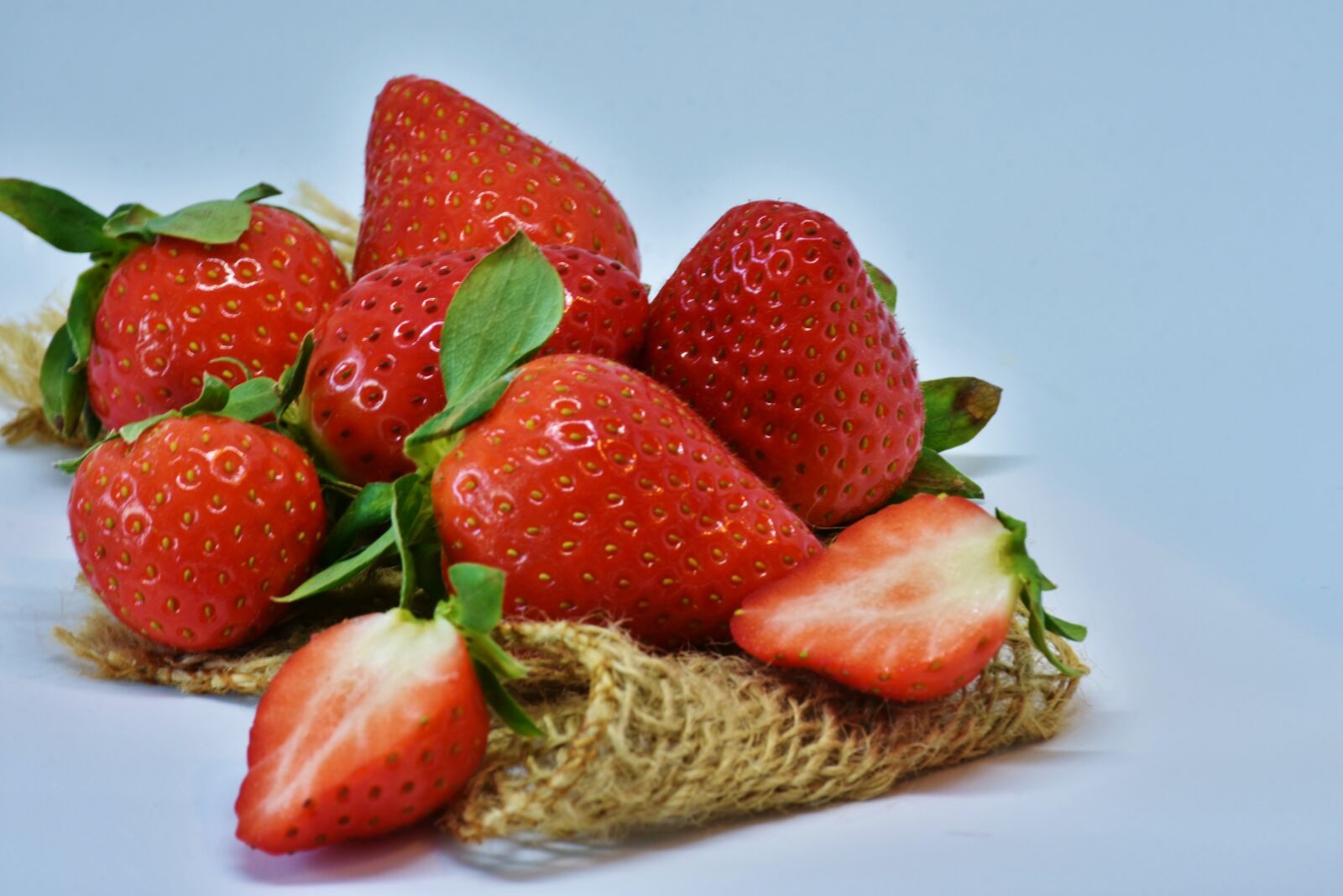 Nikon D7200 sample photo. Strawberries, fruit, food photography
