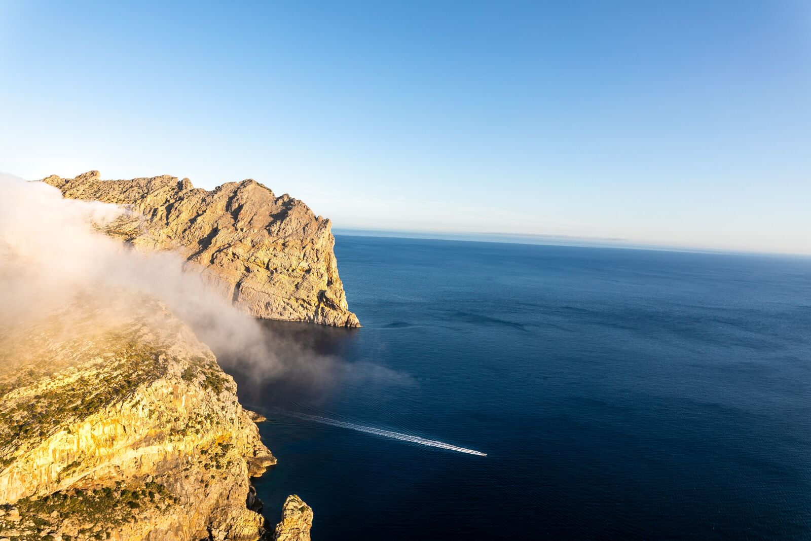 Canon 20mm F1.4 DG HSM | Art 015 sample photo. Landscape, mallorca, epic photography