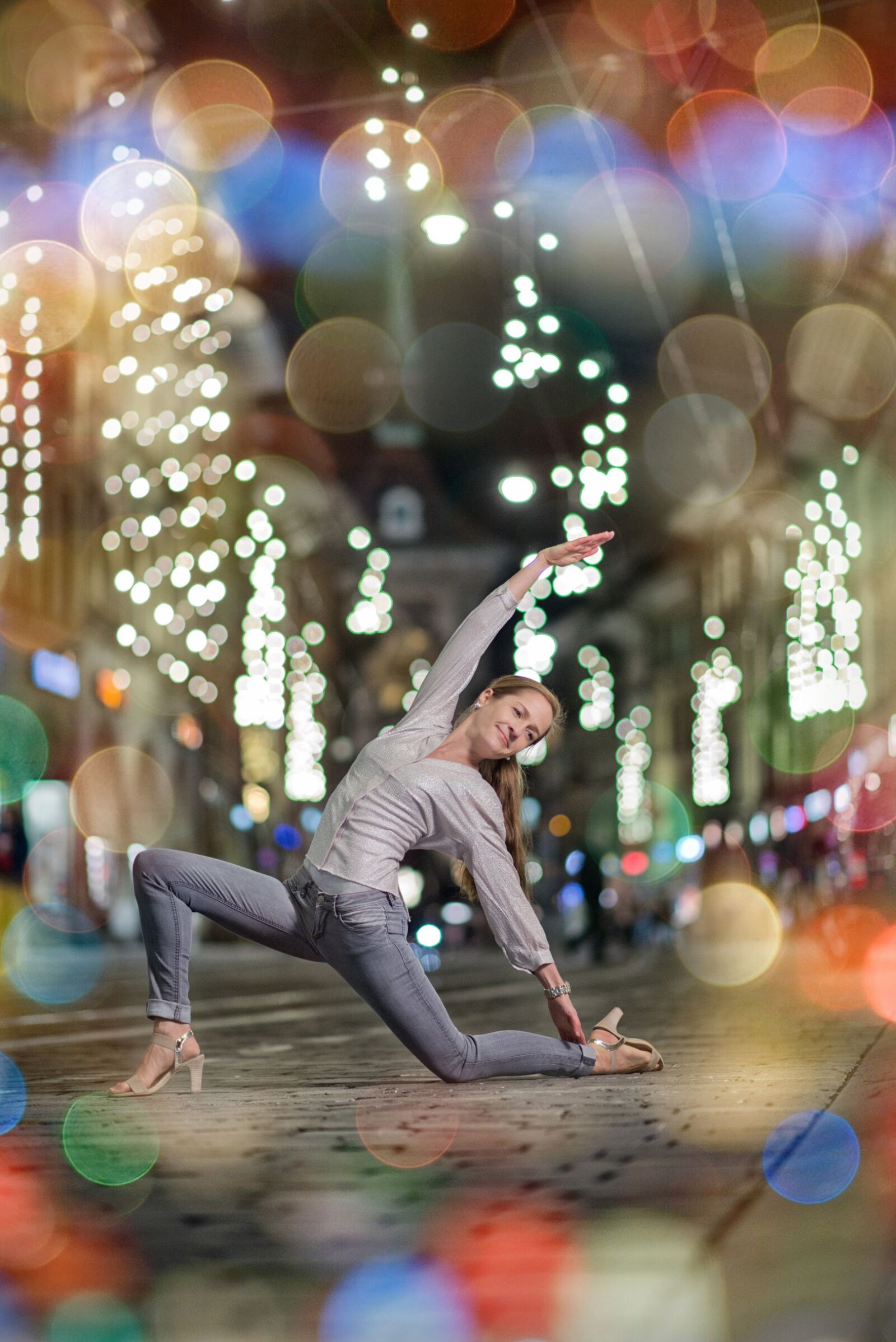 Nikon D610 sample photo. Swing, advent, lights photography