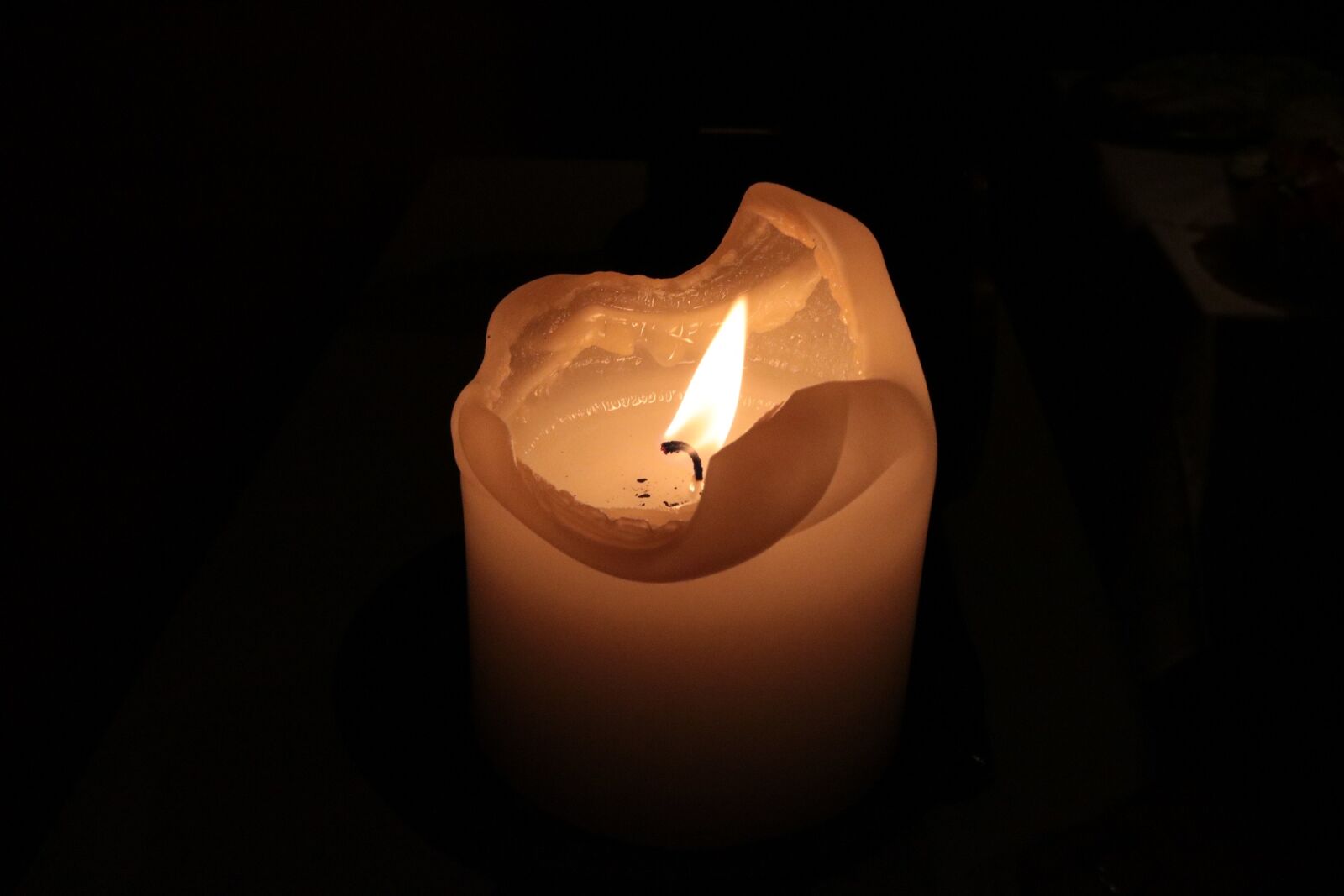 Canon EF-S 24mm F2.8 STM sample photo. Candle, flame, light photography
