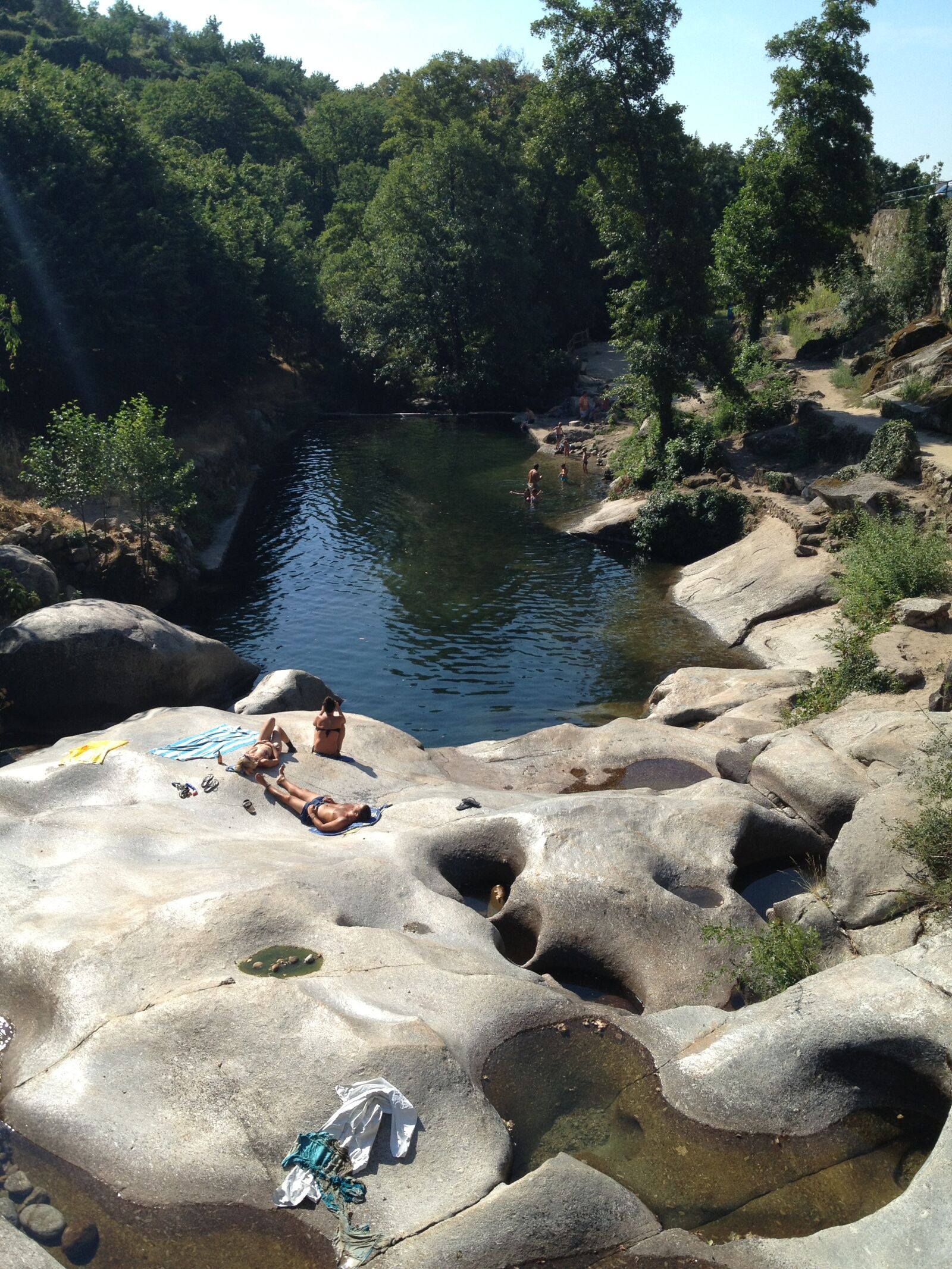 Apple iPhone 4S sample photo. Gorges of the pot photography