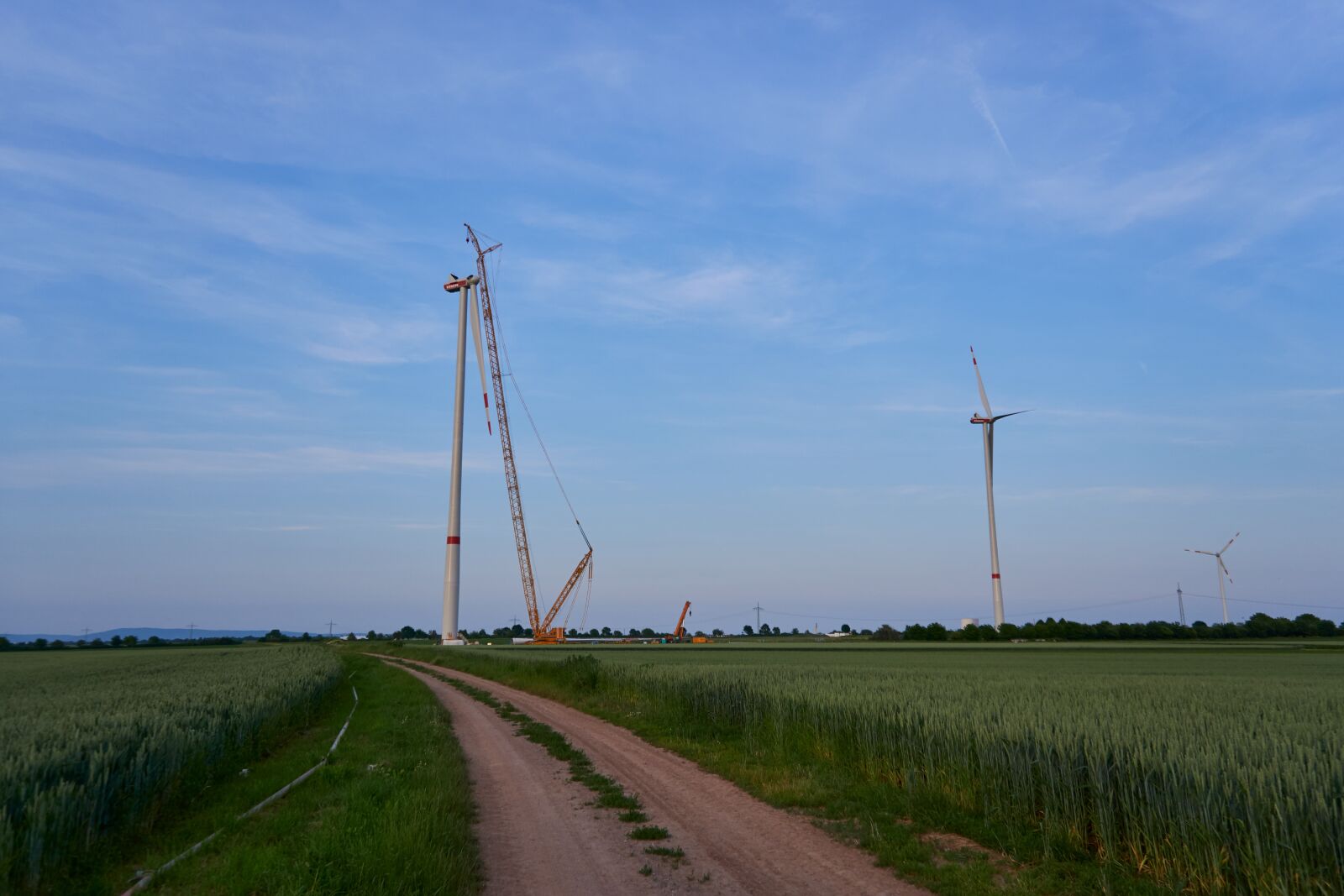 Sony a6400 sample photo. Pinwheel, site, crane photography