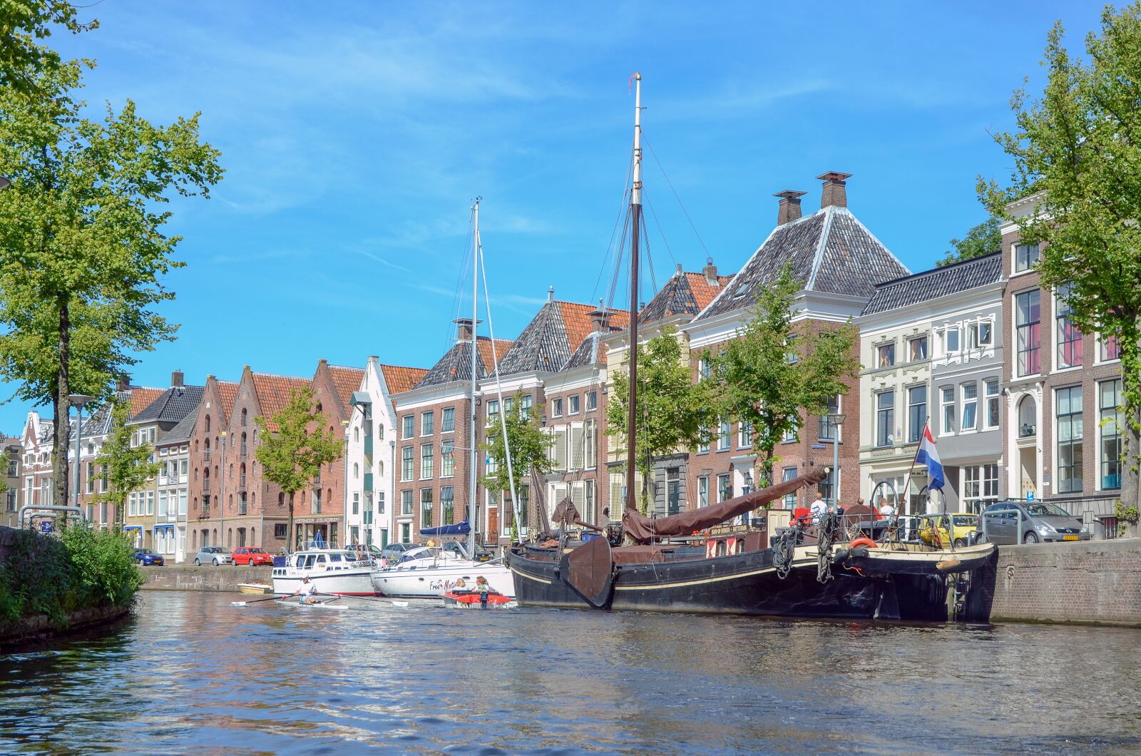 Nikon D7000 sample photo. Groningen, town, canal photography