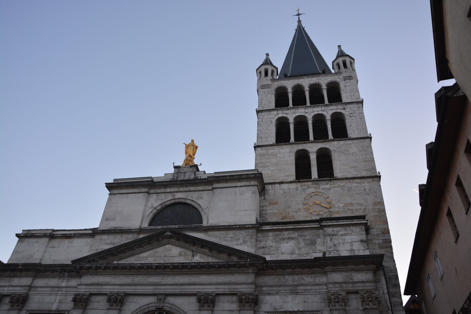 Nikon D5200 sample photo. Church monument, grand, sky photography