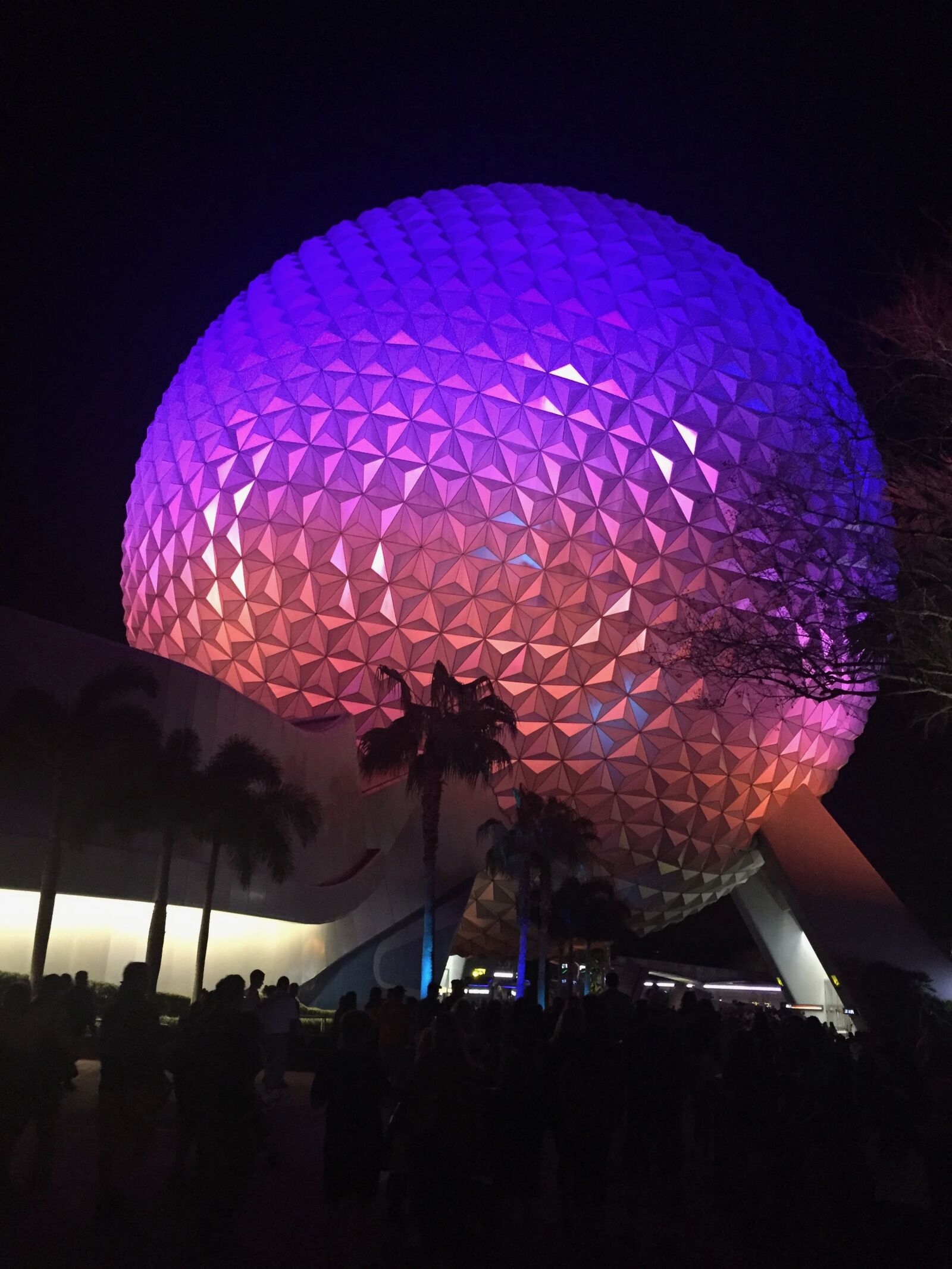 Apple iPhone 6 sample photo. Epcot, disney, world photography