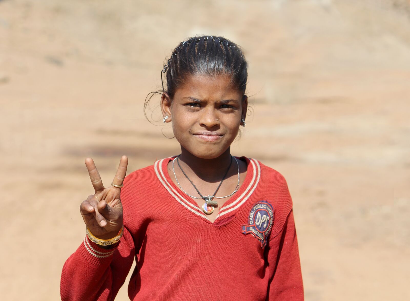 Canon EOS 700D (EOS Rebel T5i / EOS Kiss X7i) sample photo. Girl, village girl, poor photography