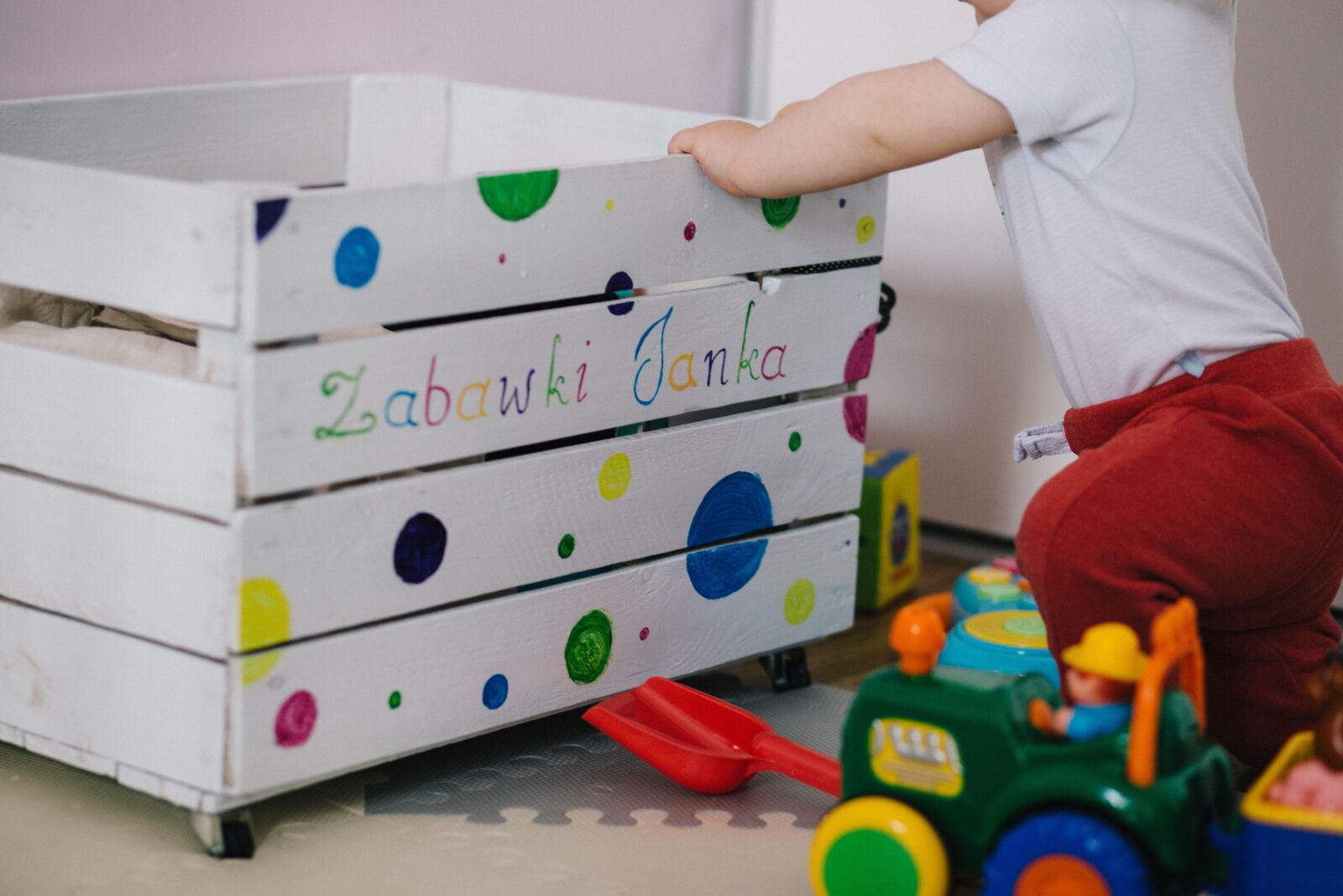Canon EF 85mm F1.8 USM sample photo. People, kid, child photography
