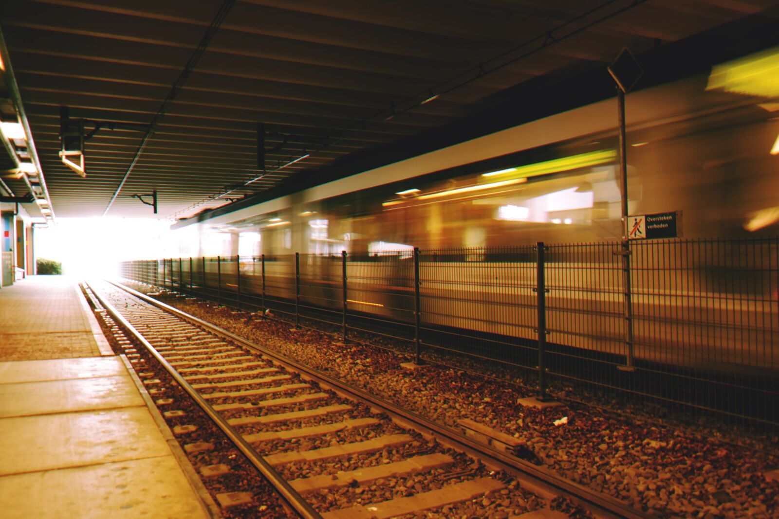 Samsung NX300 sample photo. Blur, city, dark, fast photography