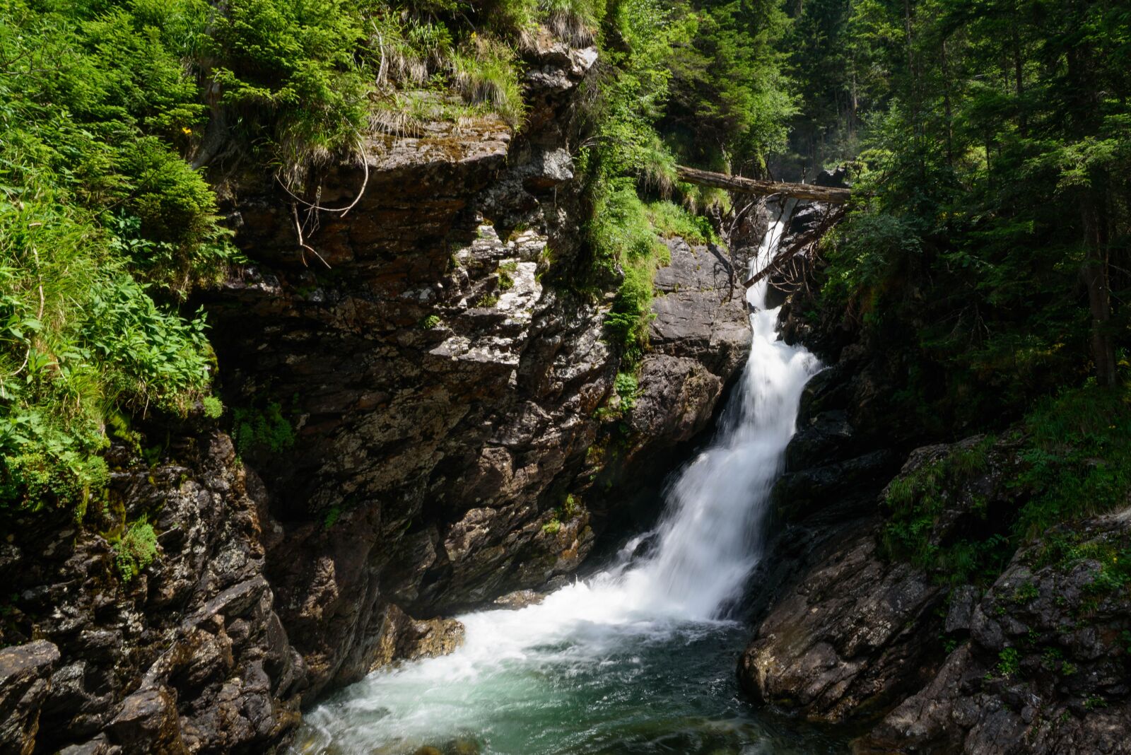 Nikon D750 sample photo. Waterfall, torrent, alpine photography
