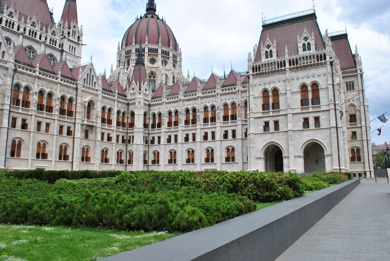 Nikon D3000 sample photo. Parliament, hungarian parliament building photography