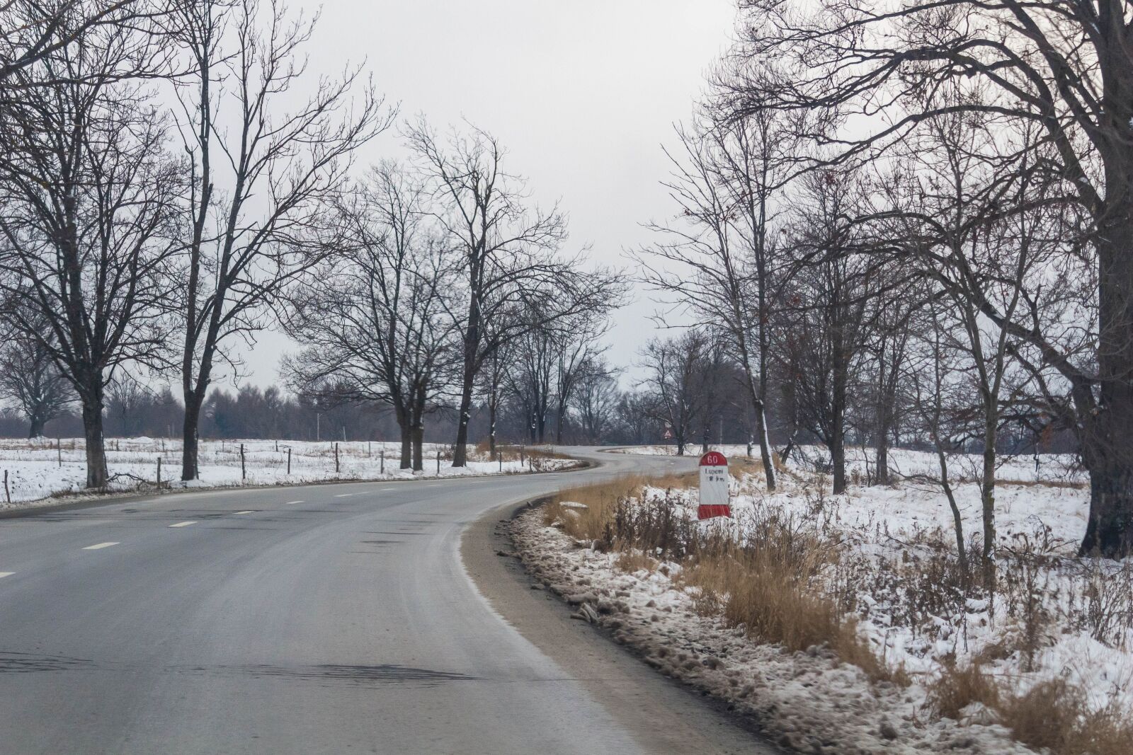 Canon EOS 100D (EOS Rebel SL1 / EOS Kiss X7) sample photo. Winter, landscape, nature photography