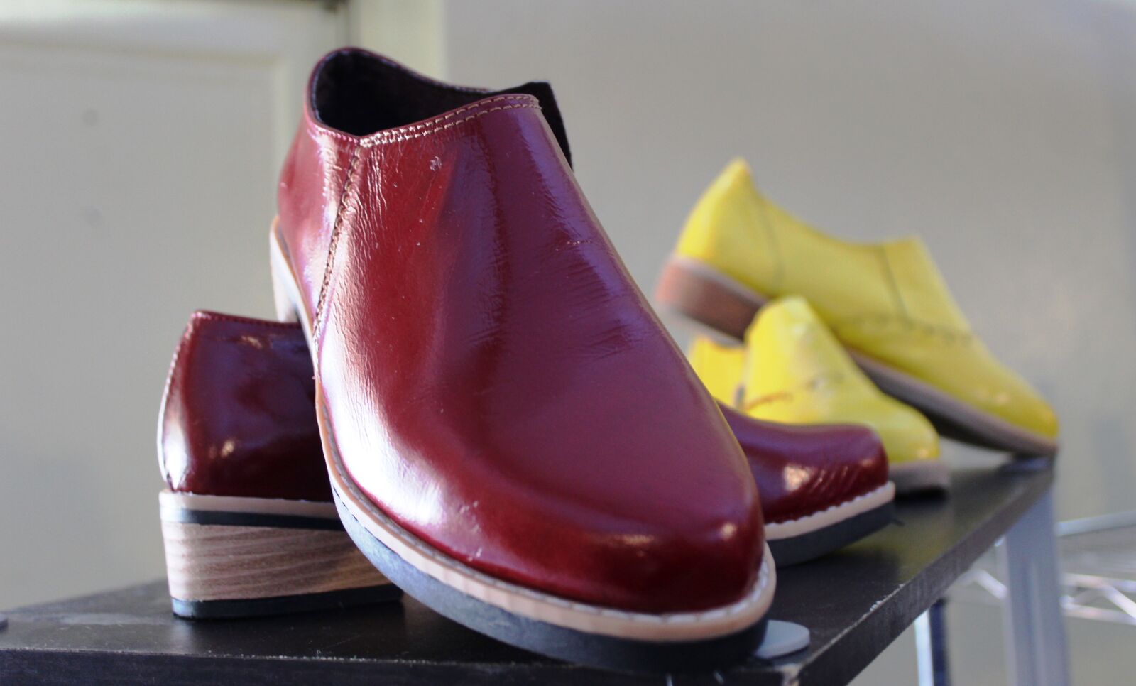 Canon EOS 1300D (EOS Rebel T6 / EOS Kiss X80) sample photo. Footwear, shoes, crafts photography