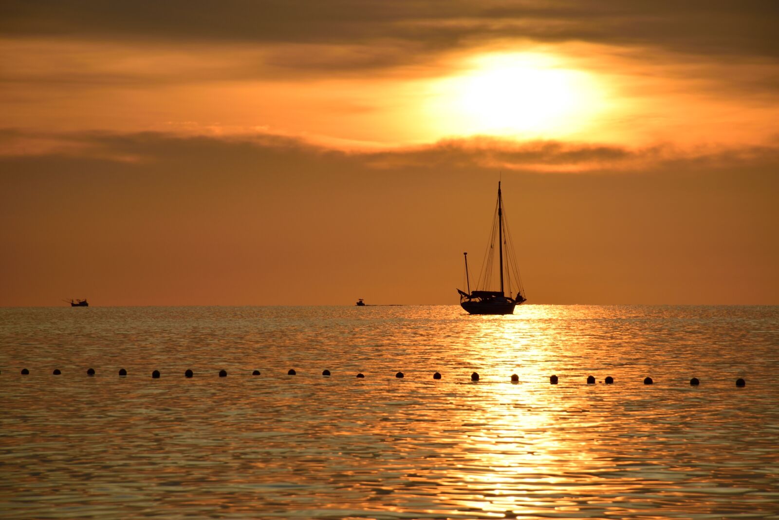 Nikon D5300 sample photo. Sea, boat, lipe photography