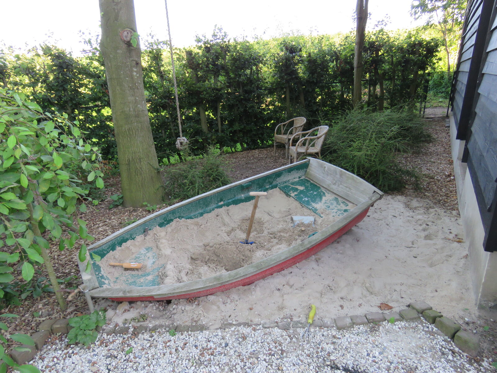 Canon PowerShot SX60 HS sample photo. Abandoned, cargo, ship, playground photography