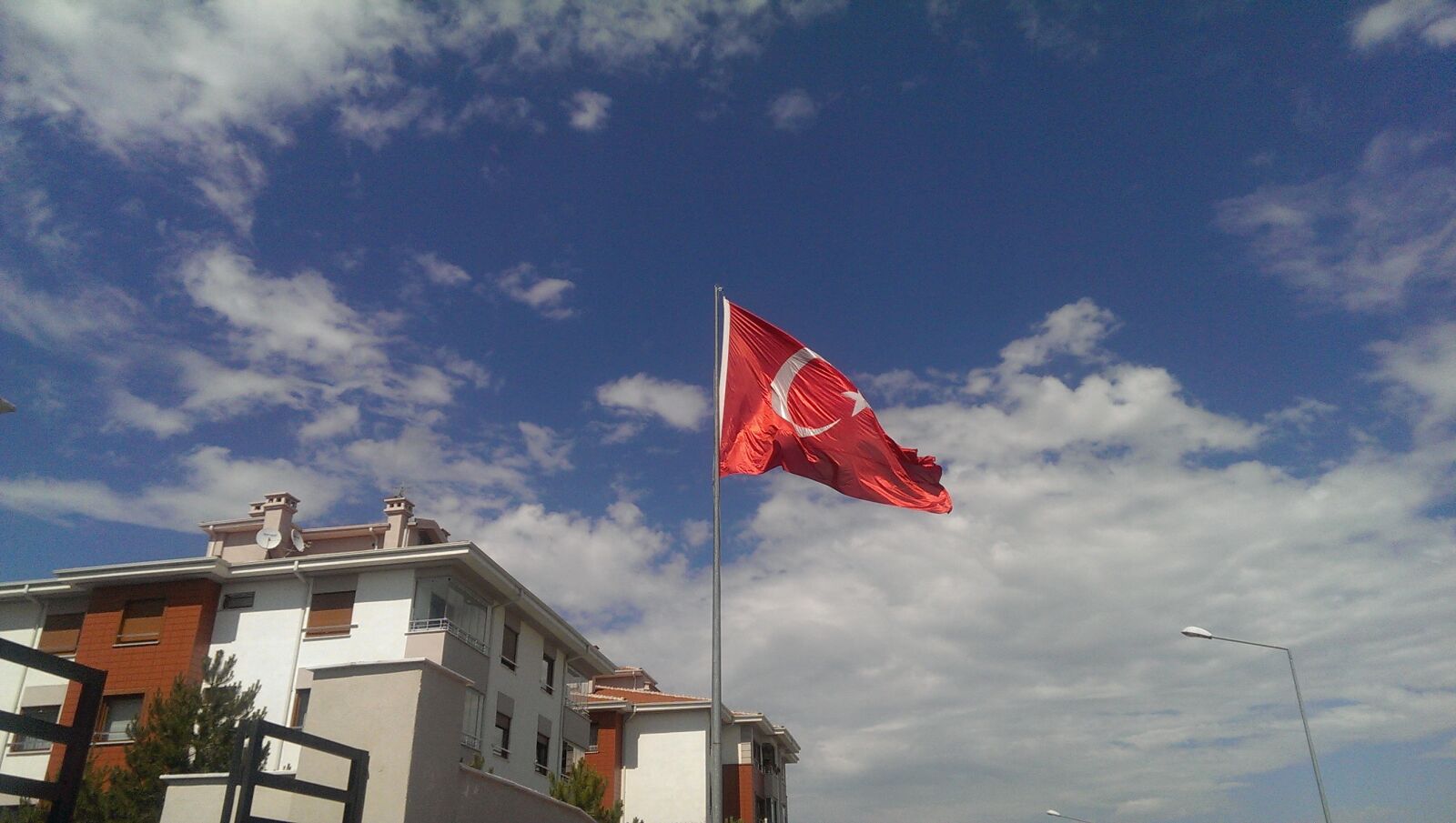 HTC ONE sample photo. Turkey, flag, rise, up photography