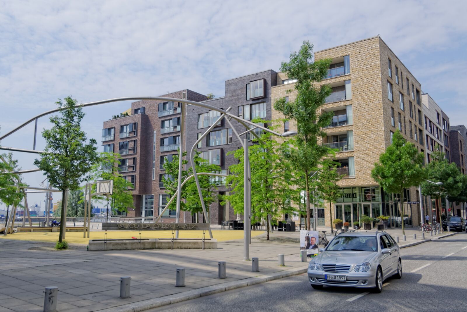 Nikon D90 sample photo. Hamburg, harbour city, architecture photography
