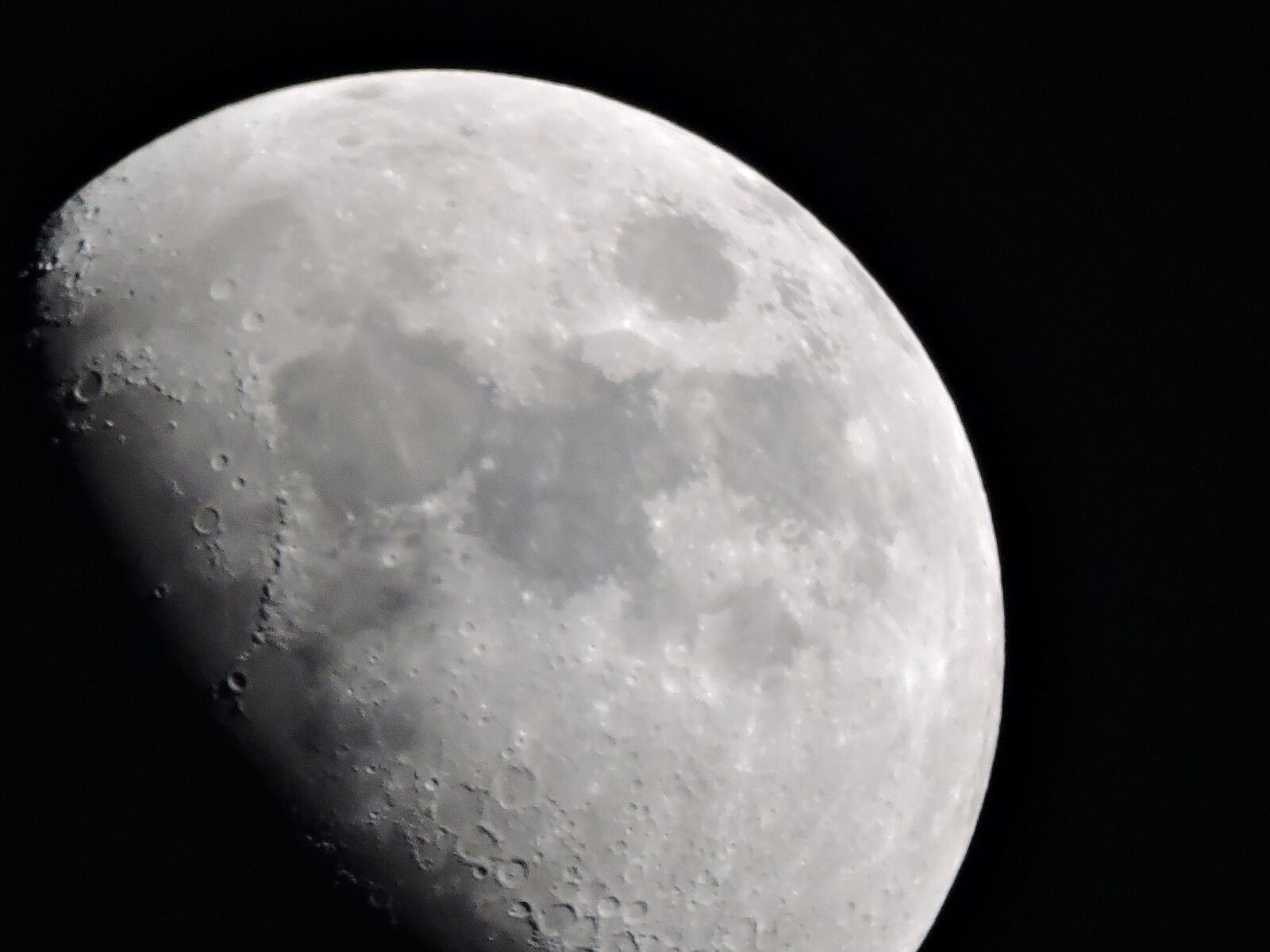 Nikon Coolpix P600 sample photo. Moon, nature, night photography