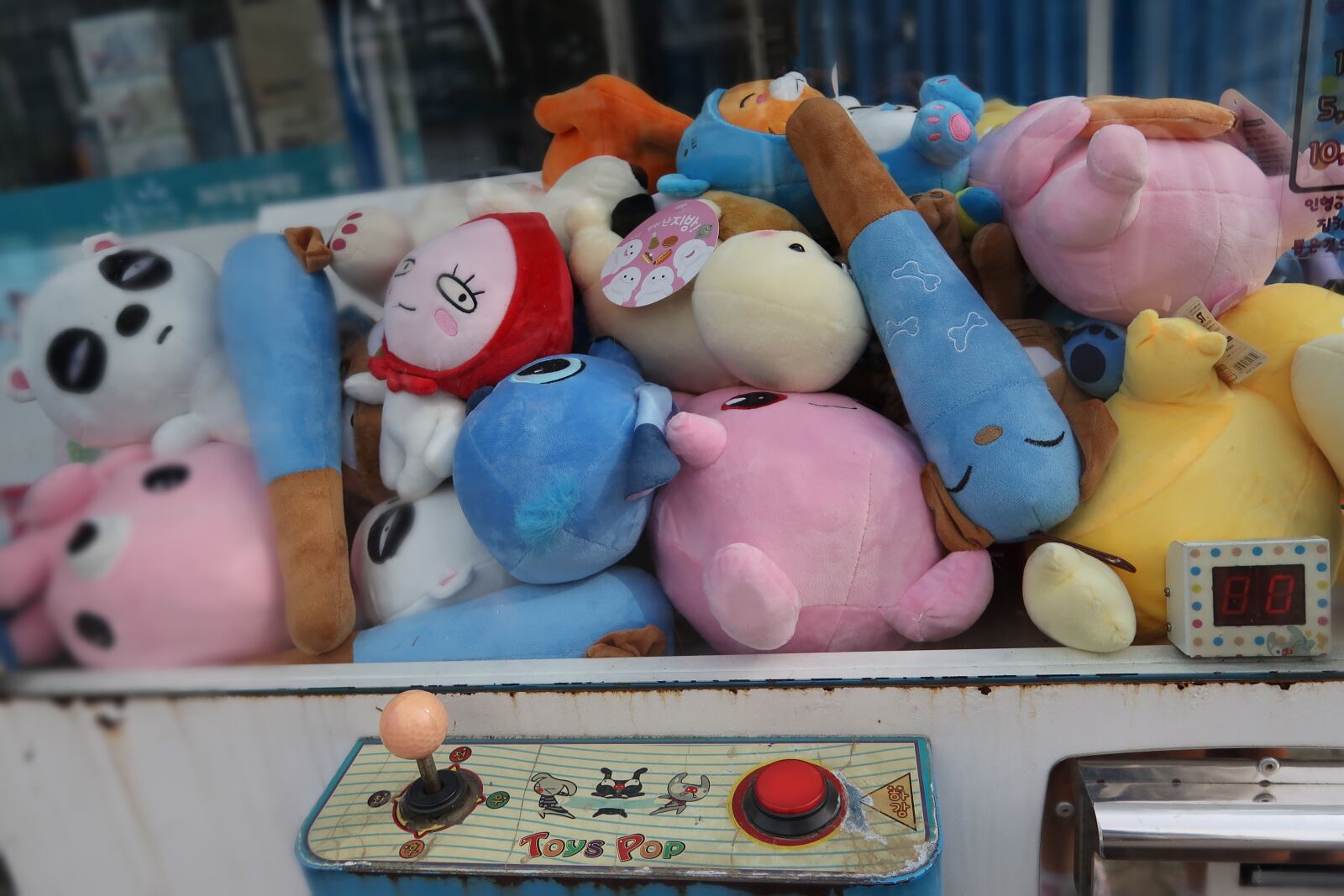 Canon PowerShot G7 X Mark II sample photo. Toy, doll draw, doll photography