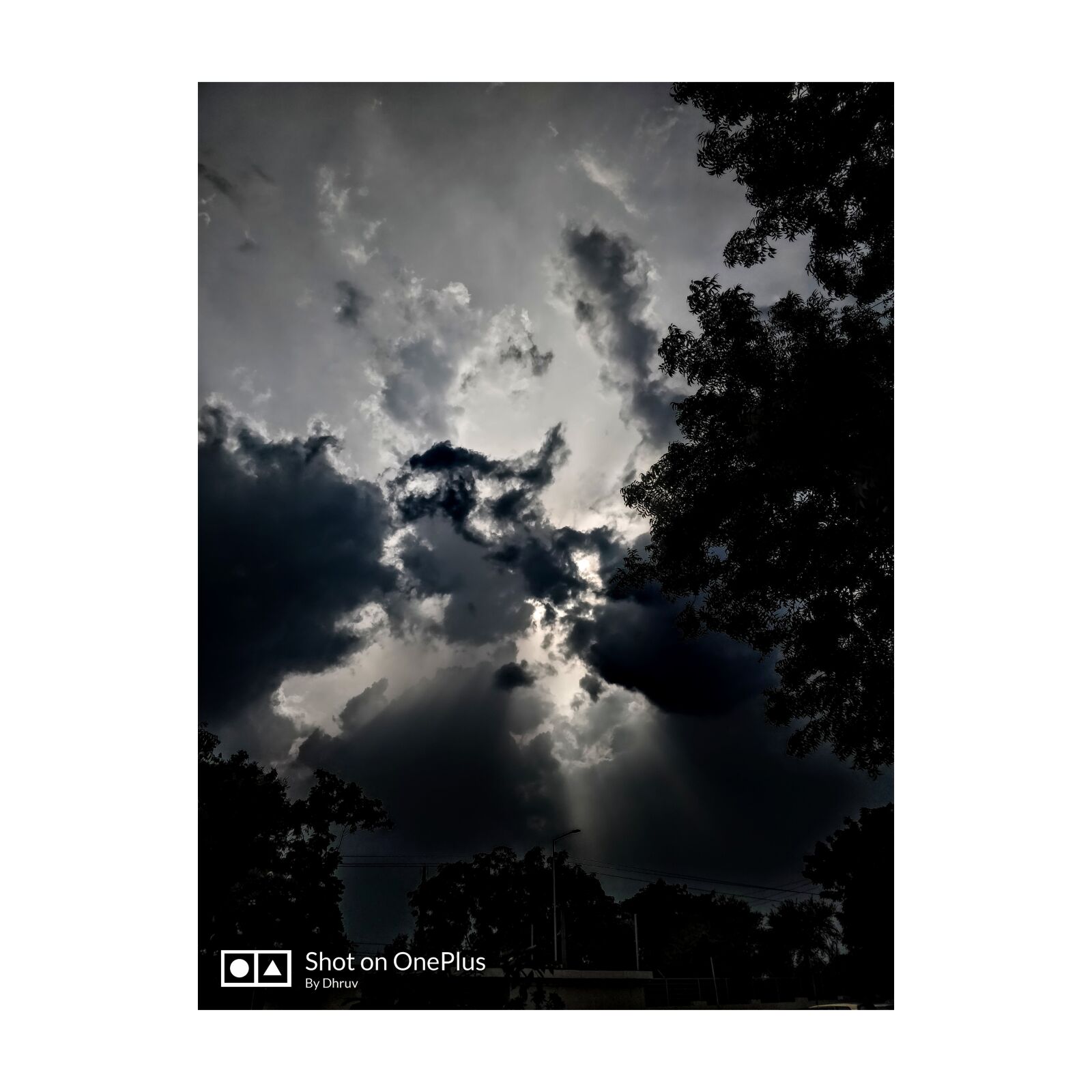 OnePlus 5T sample photo. Sky, shades, dark photography