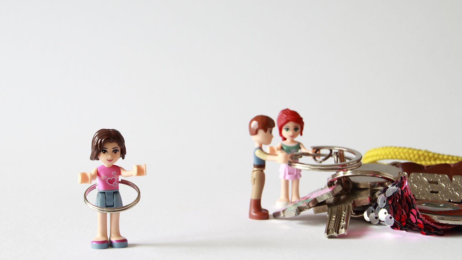 Canon EOS 100D (EOS Rebel SL1 / EOS Kiss X7) sample photo. Miniature, figure, little photography