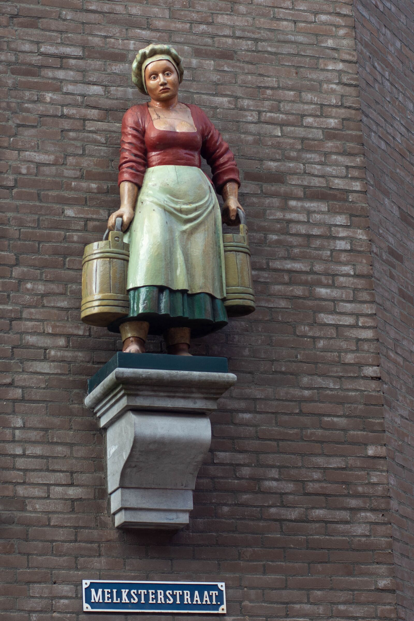 Nikon D7200 sample photo. City, statue, art photography