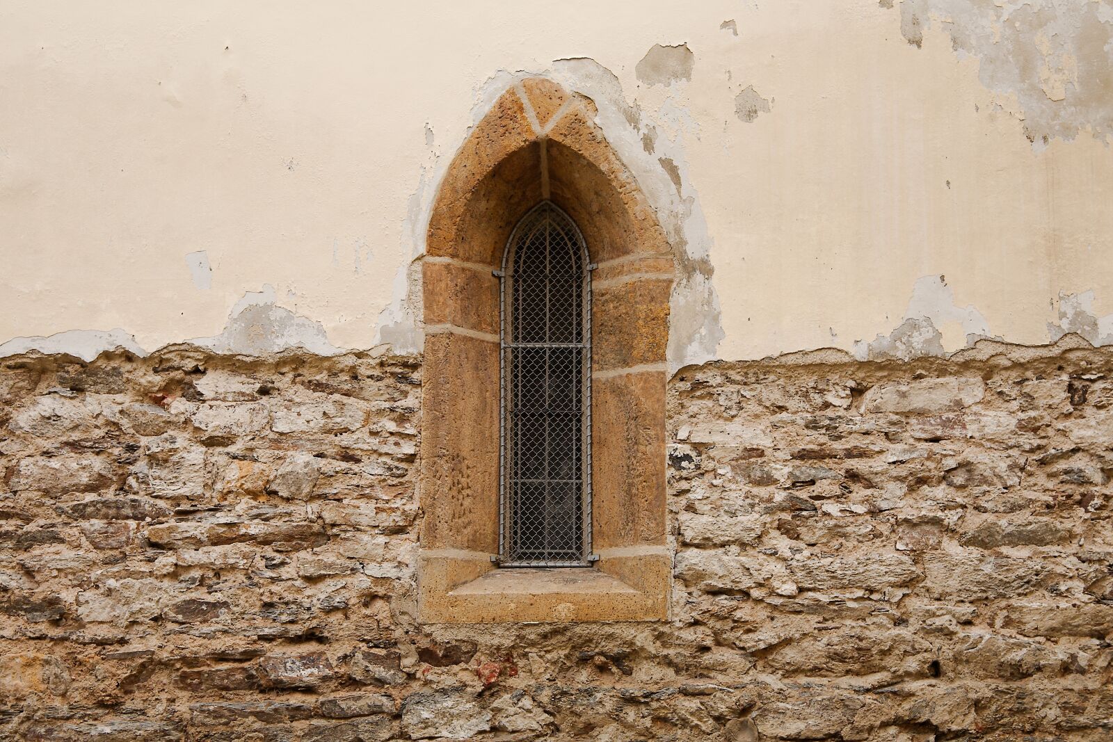 Canon EOS 5D sample photo. Architecture, stone, wall photography