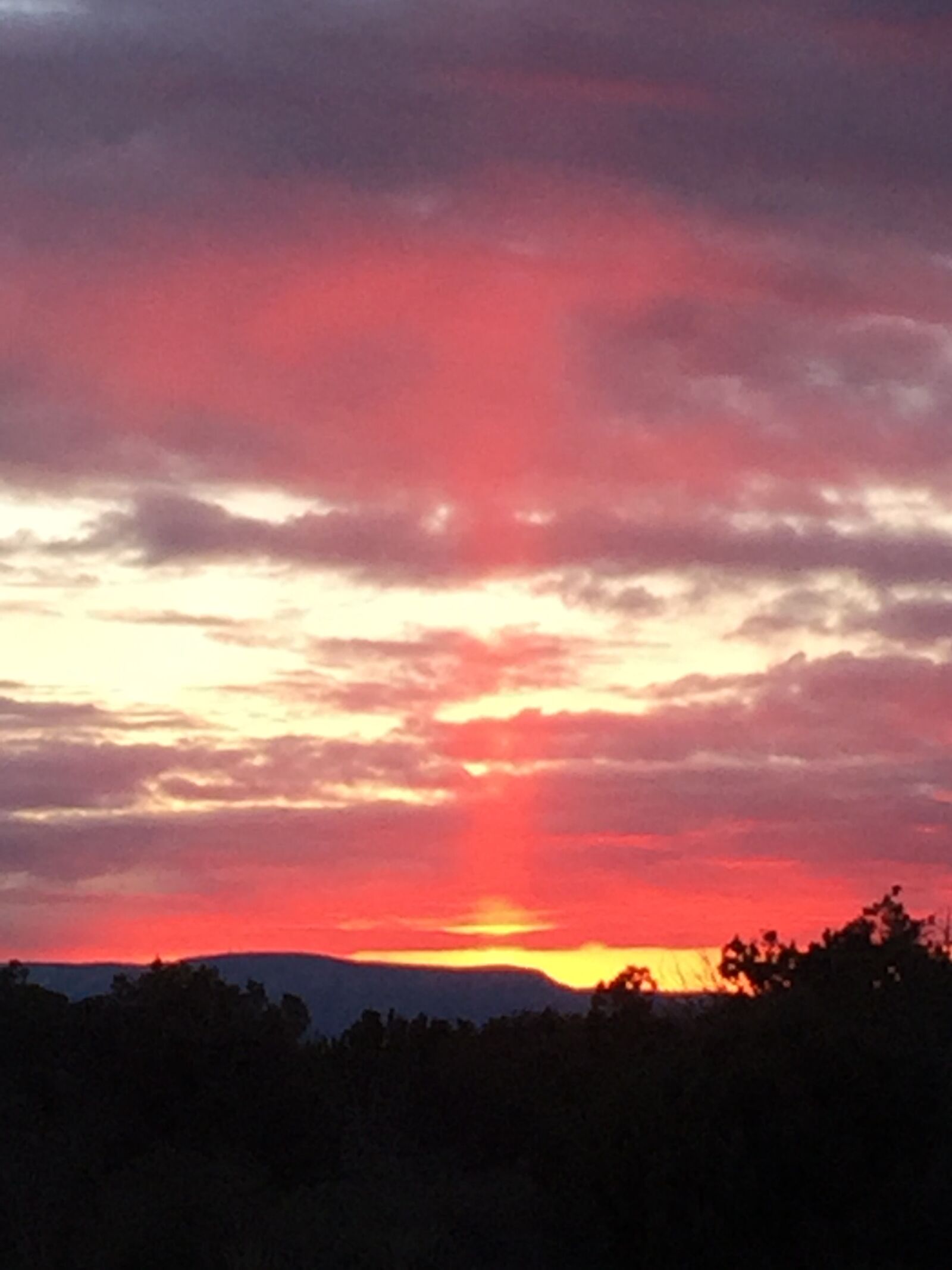 iPhone 6 back camera 4.15mm f/2.2 sample photo. Sky, clouds, sunset photography