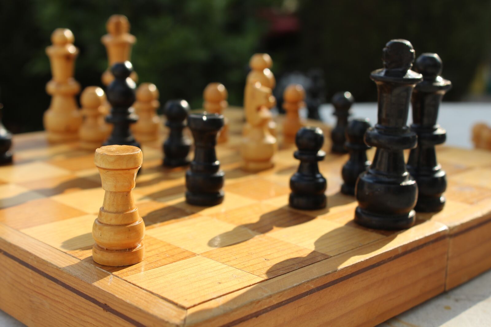 Canon EOS 1200D (EOS Rebel T5 / EOS Kiss X70 / EOS Hi) sample photo. Chess, black white, game photography