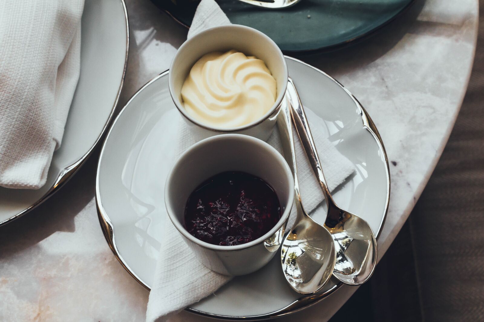 Canon EOS 700D (EOS Rebel T5i / EOS Kiss X7i) sample photo. Coffe, entrepreneurship, t room photography