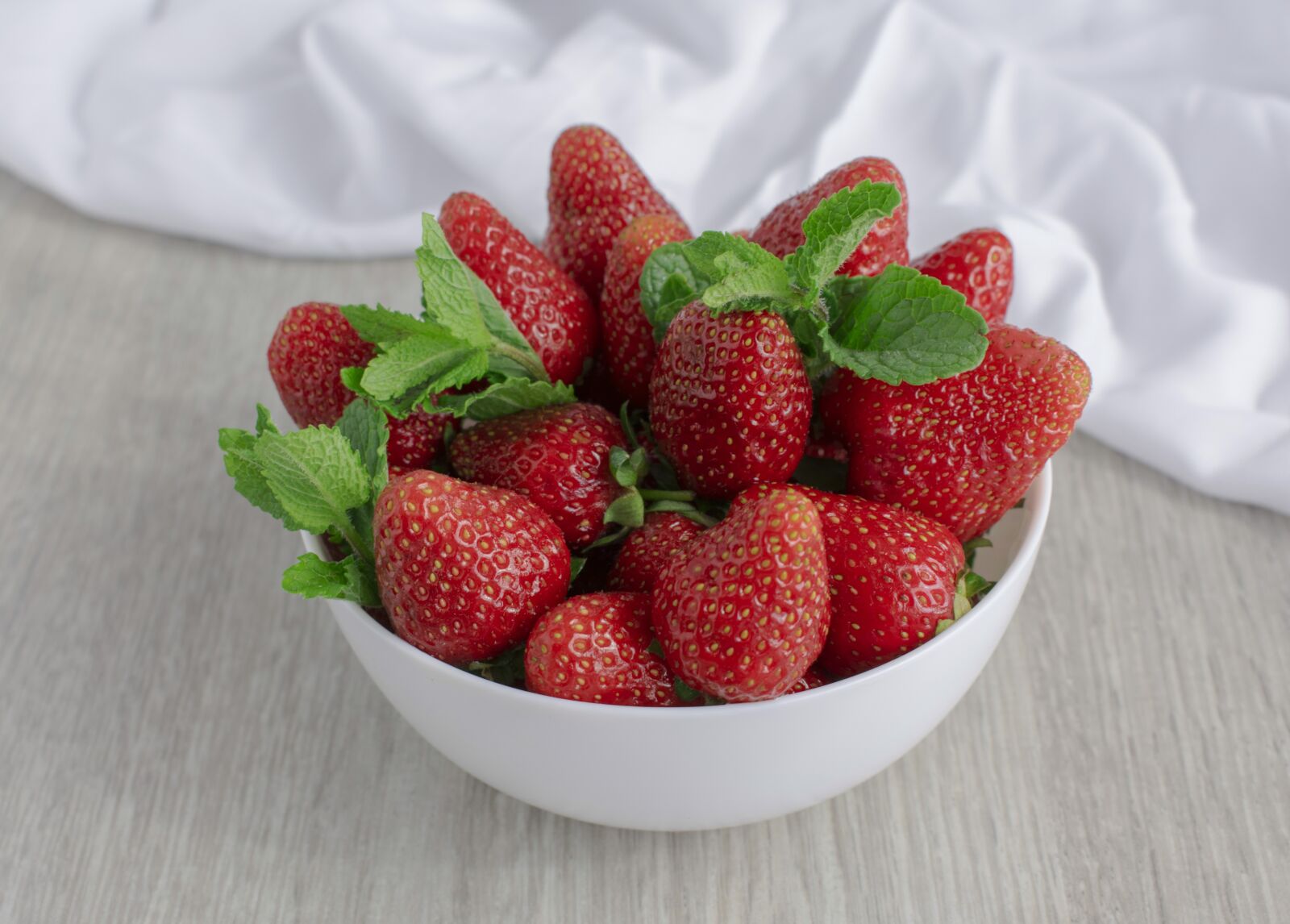 Nikon D3400 sample photo. Berry, strawberry, red berries photography